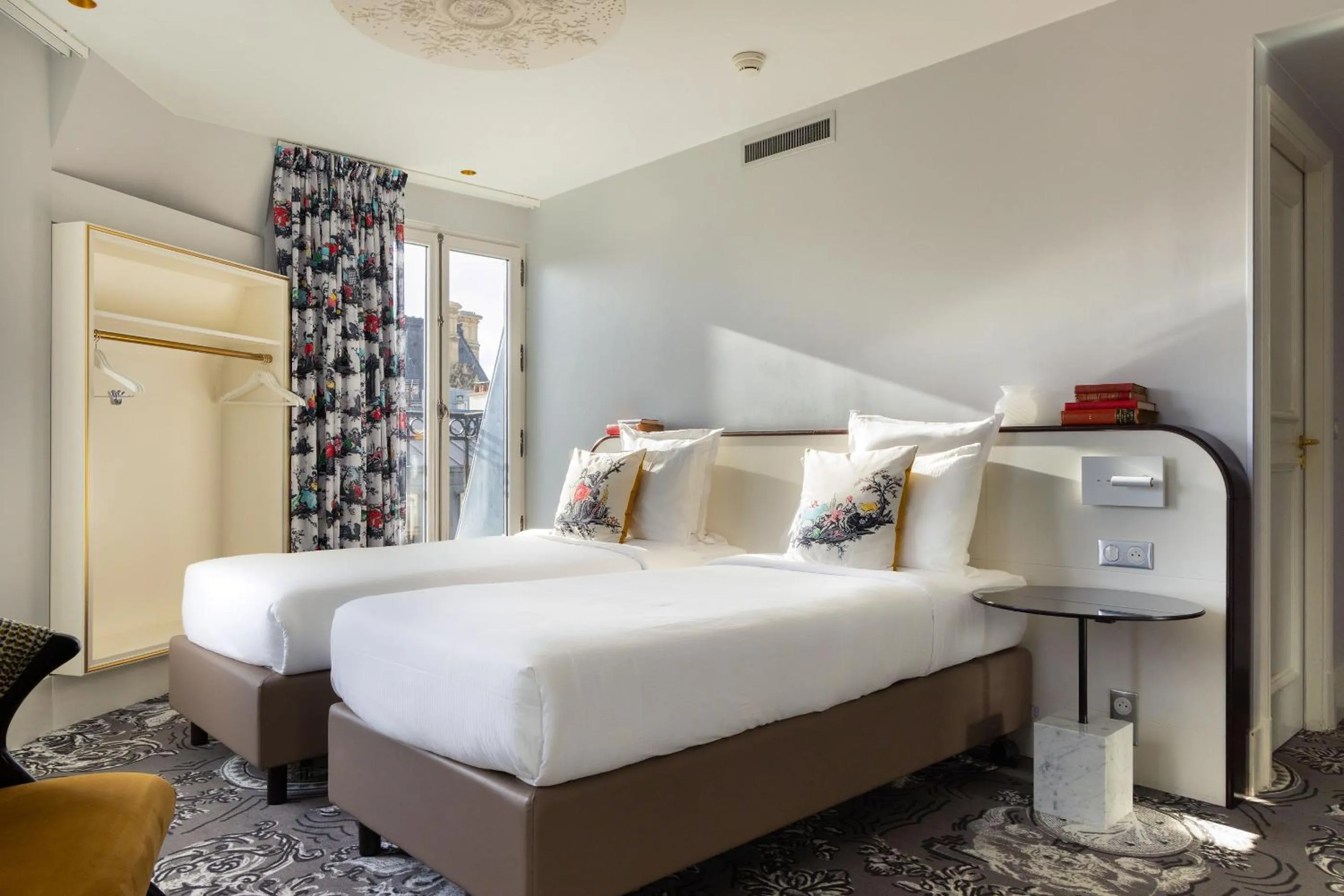 Bed in Normandy Le Chantier