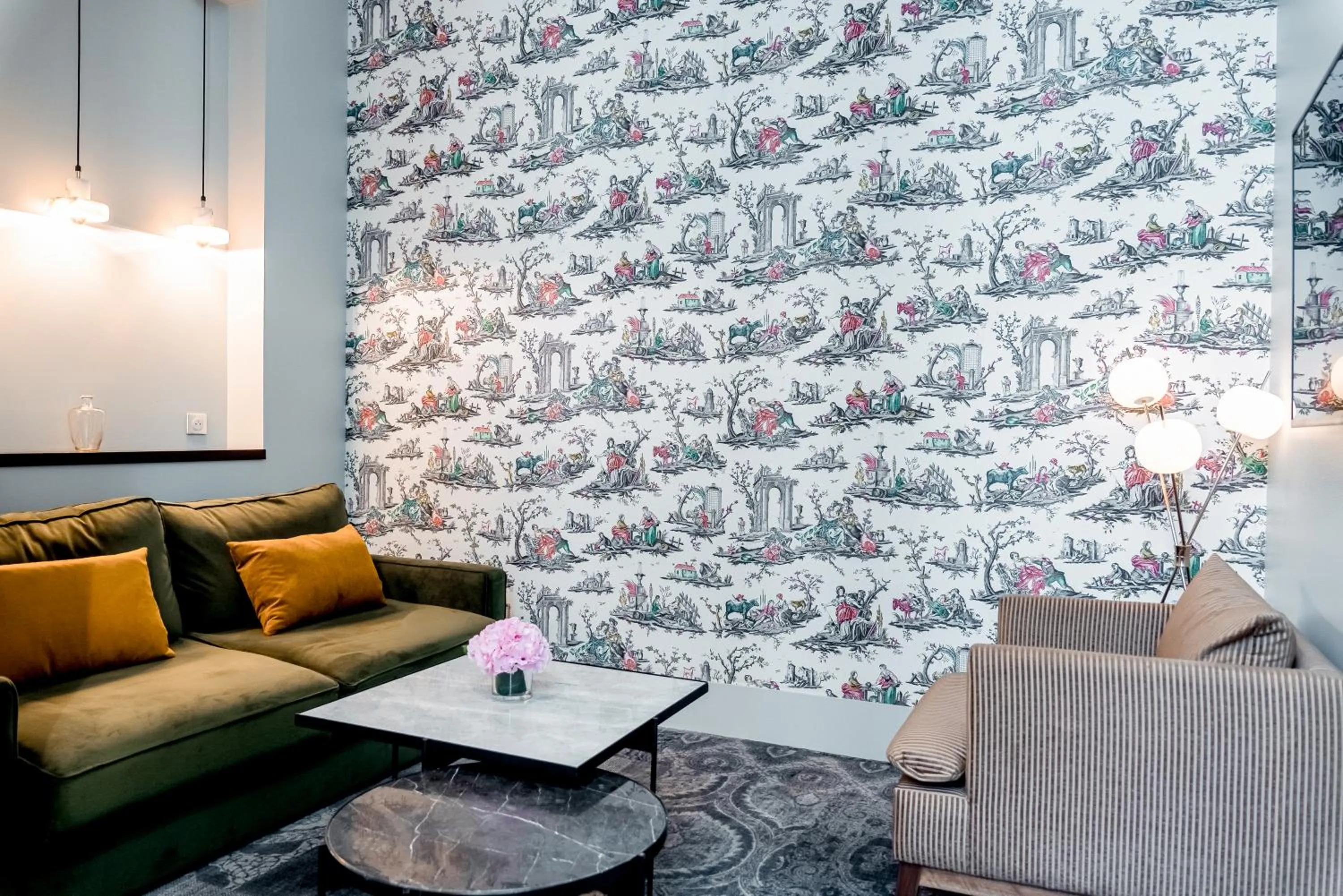 Seating area in Normandy Le Chantier