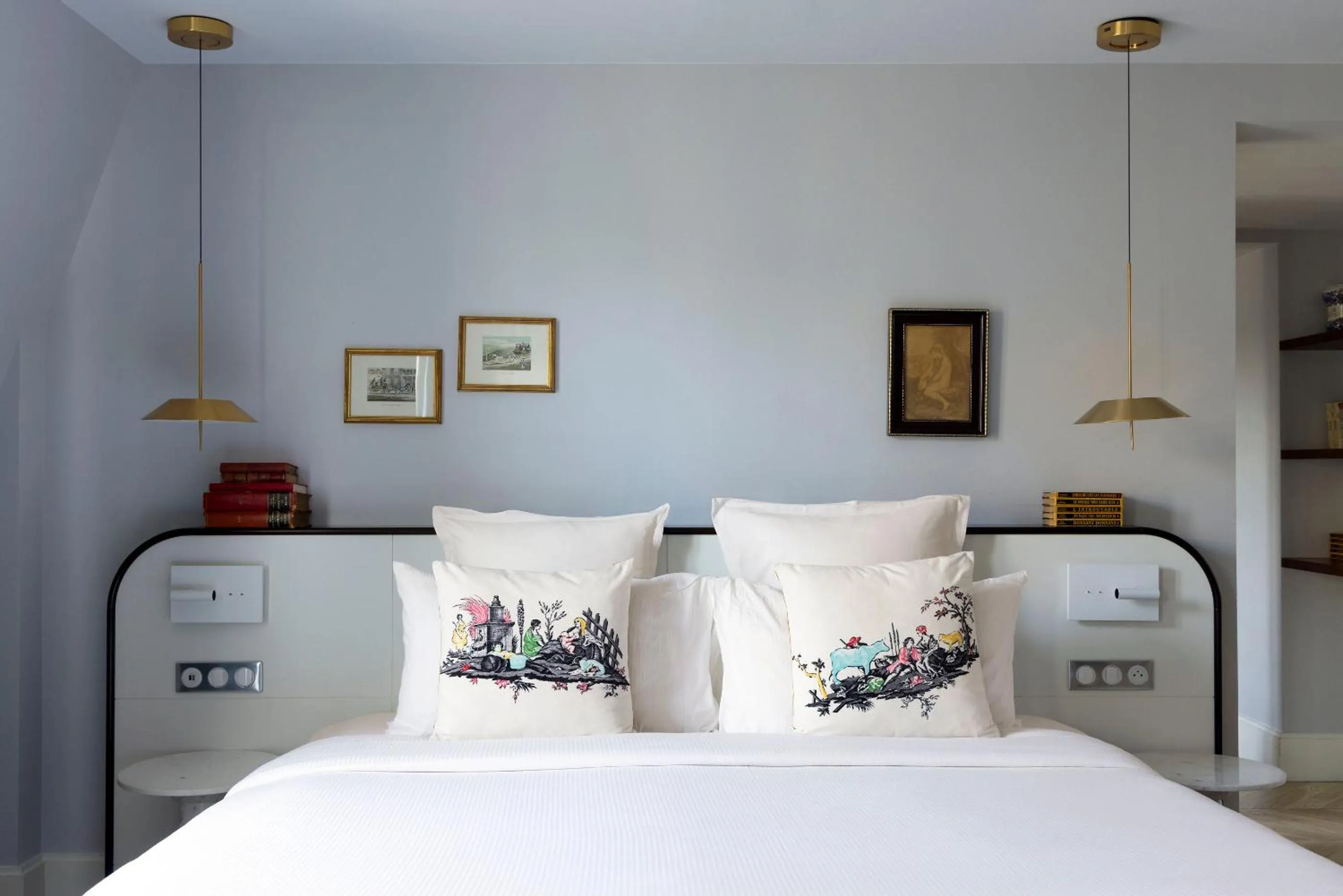 Bedroom, Bed in Normandy Le Chantier