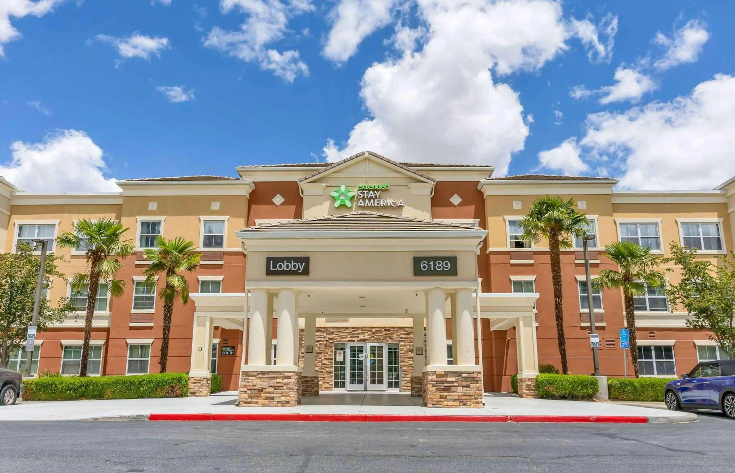 Property building in Extended Stay America Suites - San Jose - Edenvale - South