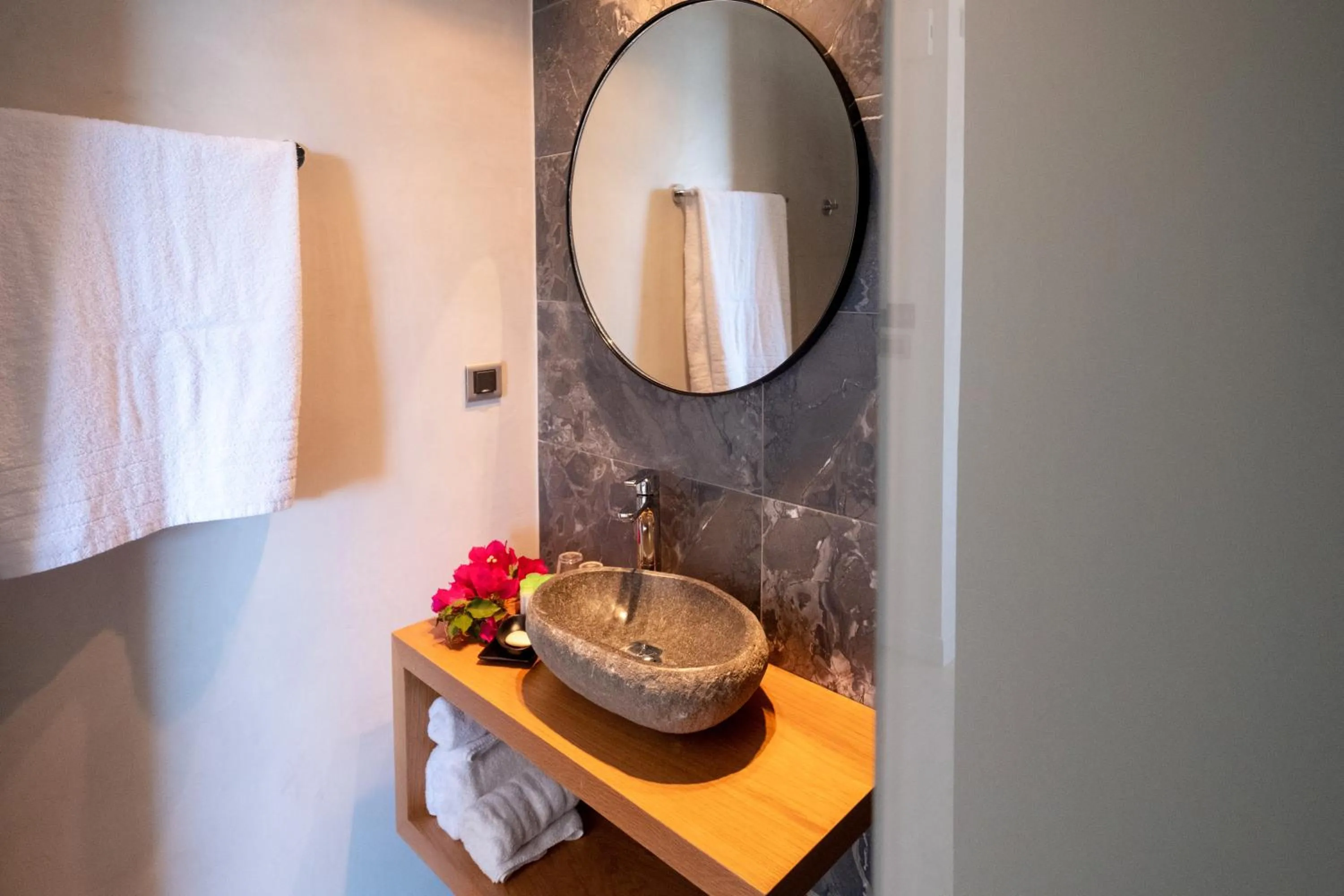 Bathroom in 180 South Seaside Hotel