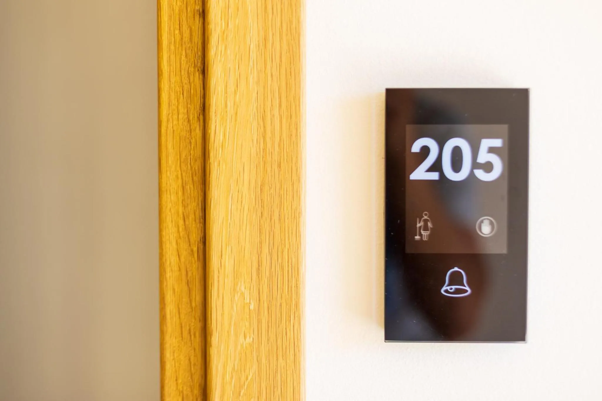 Text overlay in 180 South Seaside Hotel