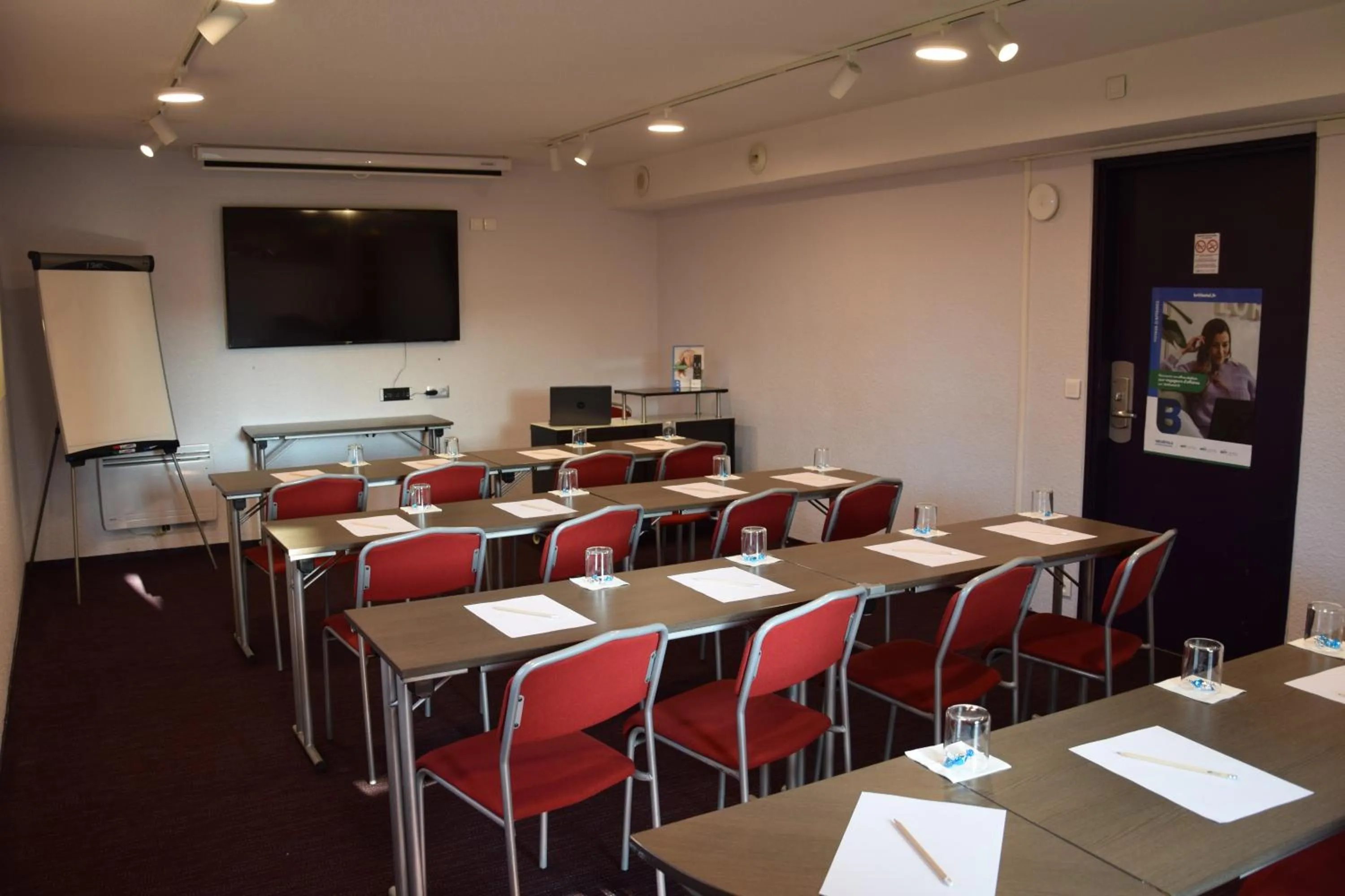 Meeting/conference room in BRIT HOTEL Caen Hérouville