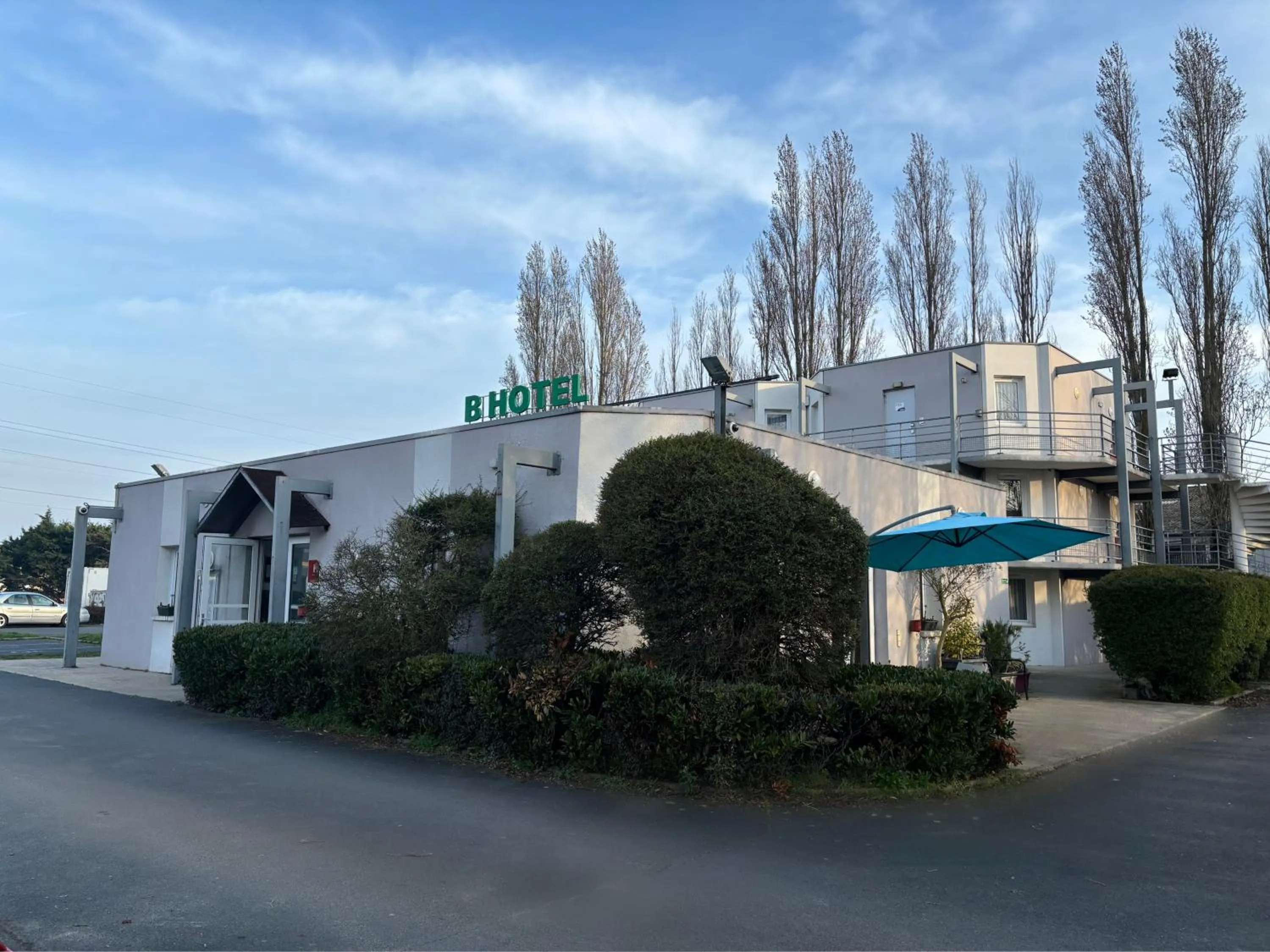 Property building in B Hotel Caen Mondeville