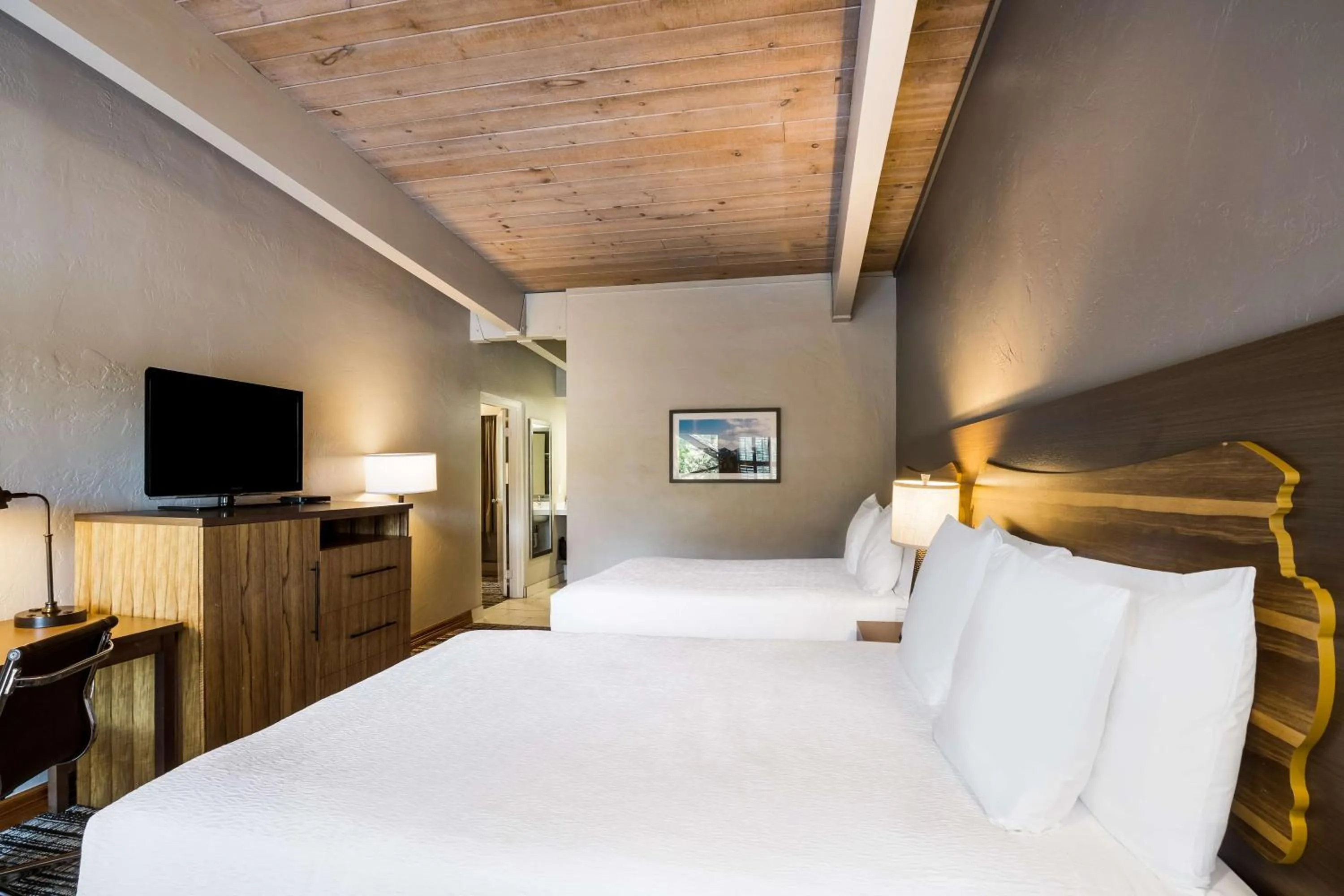 Bedroom, Bed in Best Western Antlers at Glenwood Springs