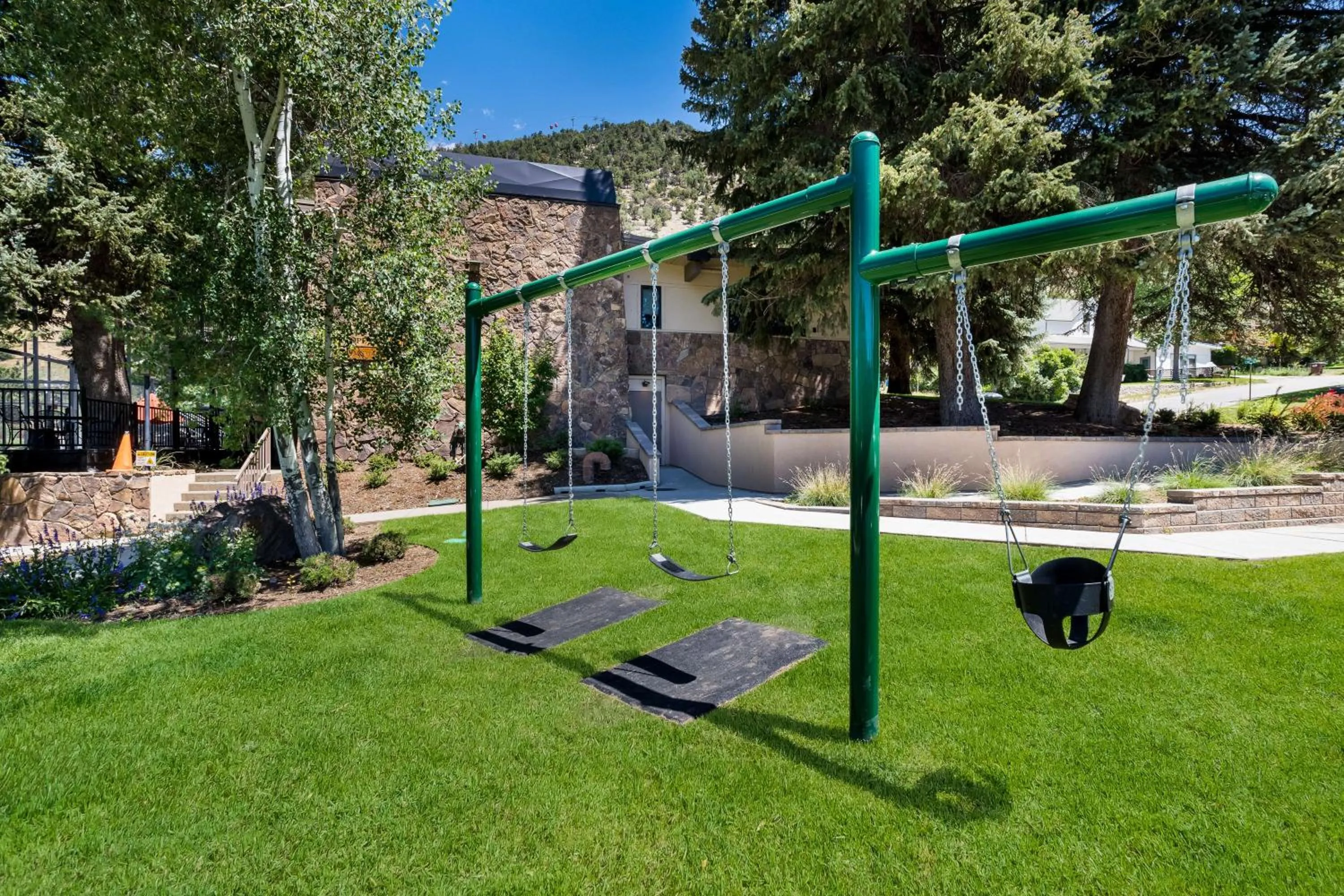 Sports in Best Western Antlers at Glenwood Springs