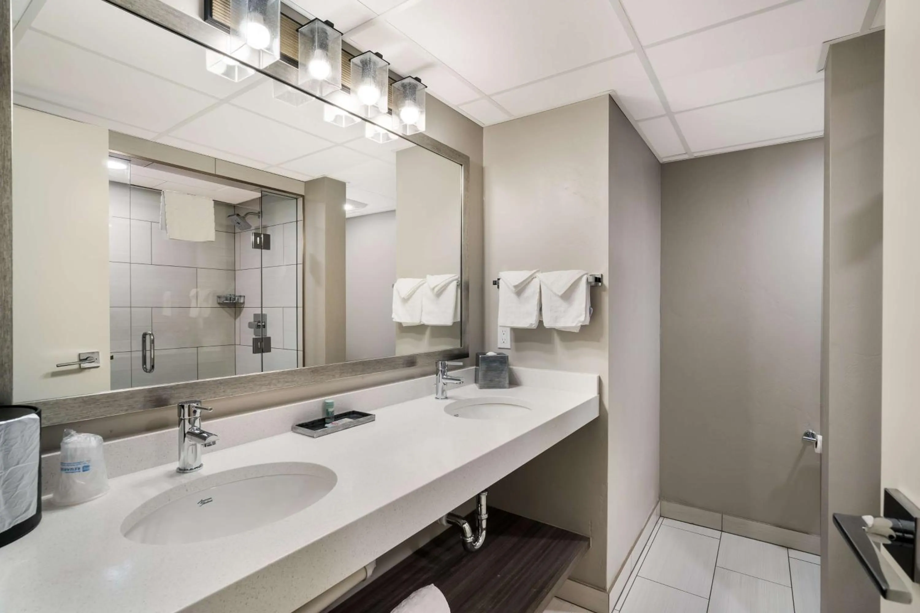 Bathroom in Best Western Antlers at Glenwood Springs