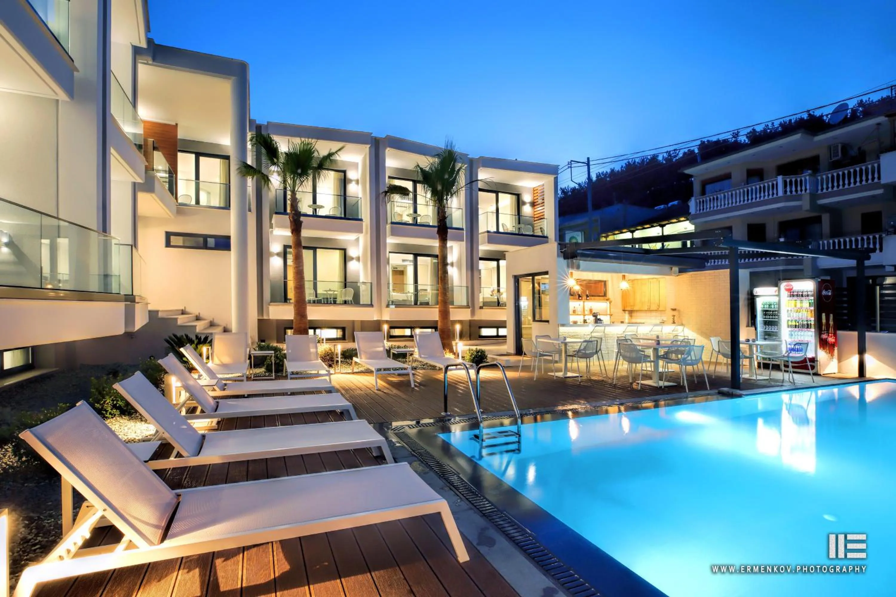 Swimming pool in Senso Suites