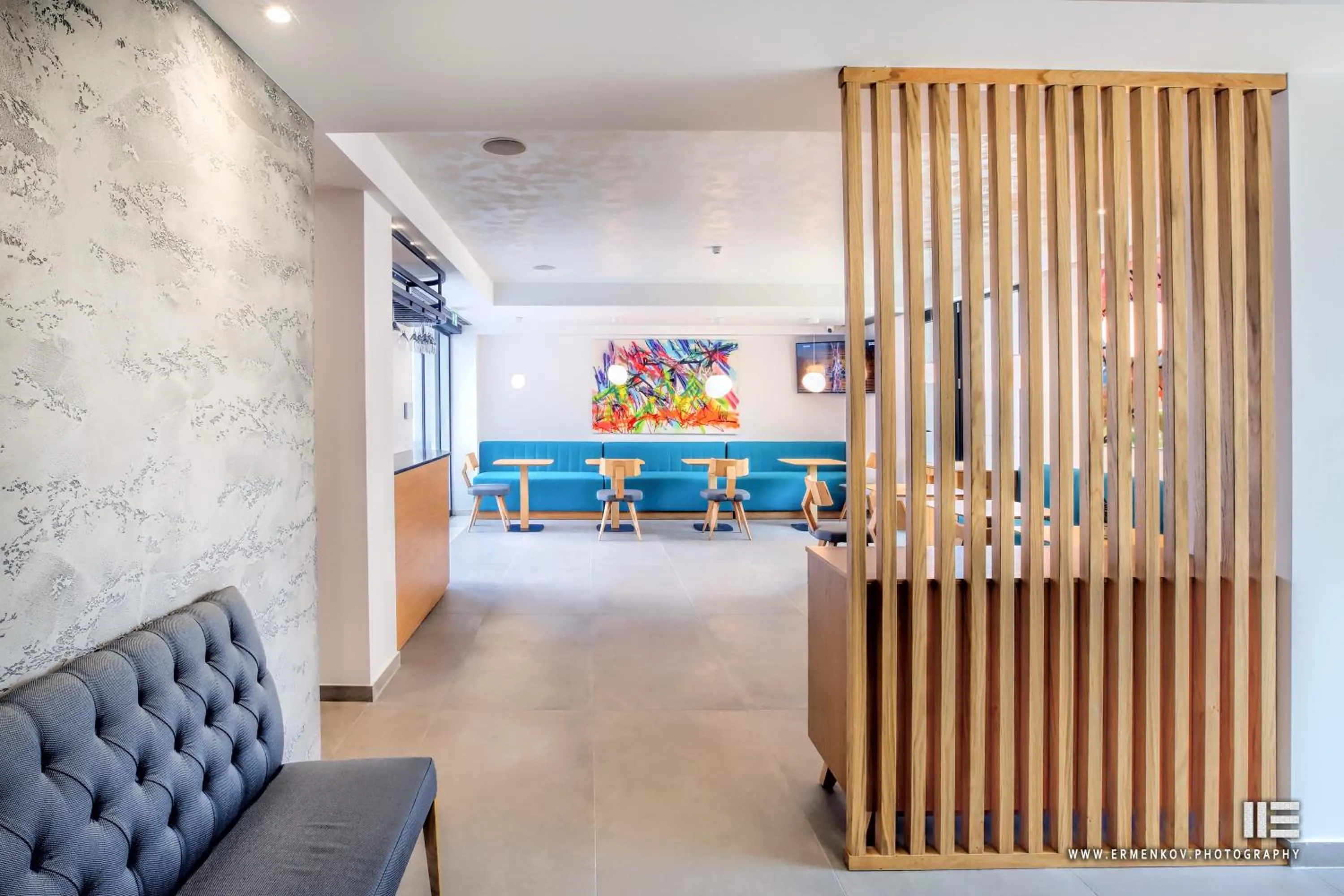 Seating area in Senso Suites