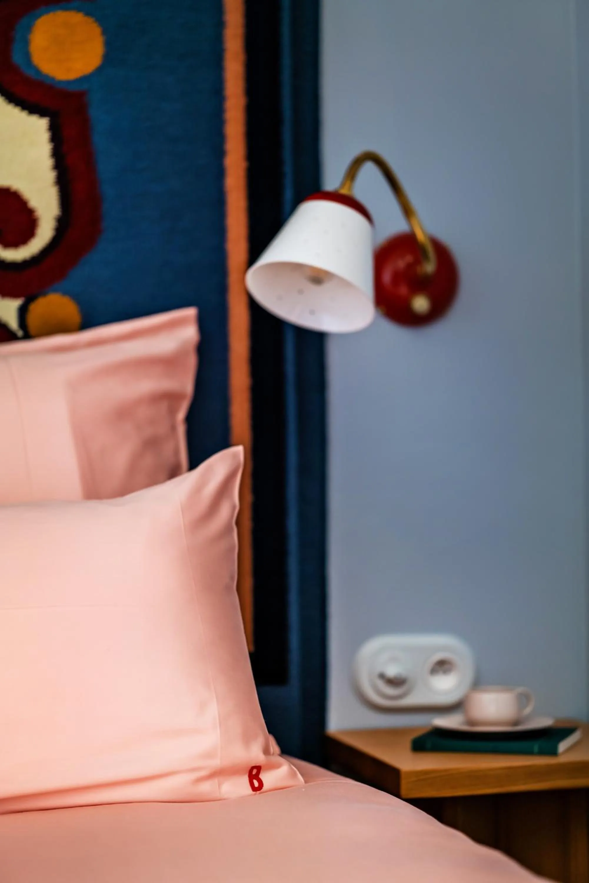 Decorative detail, Bed in Hôtel de La Boétie