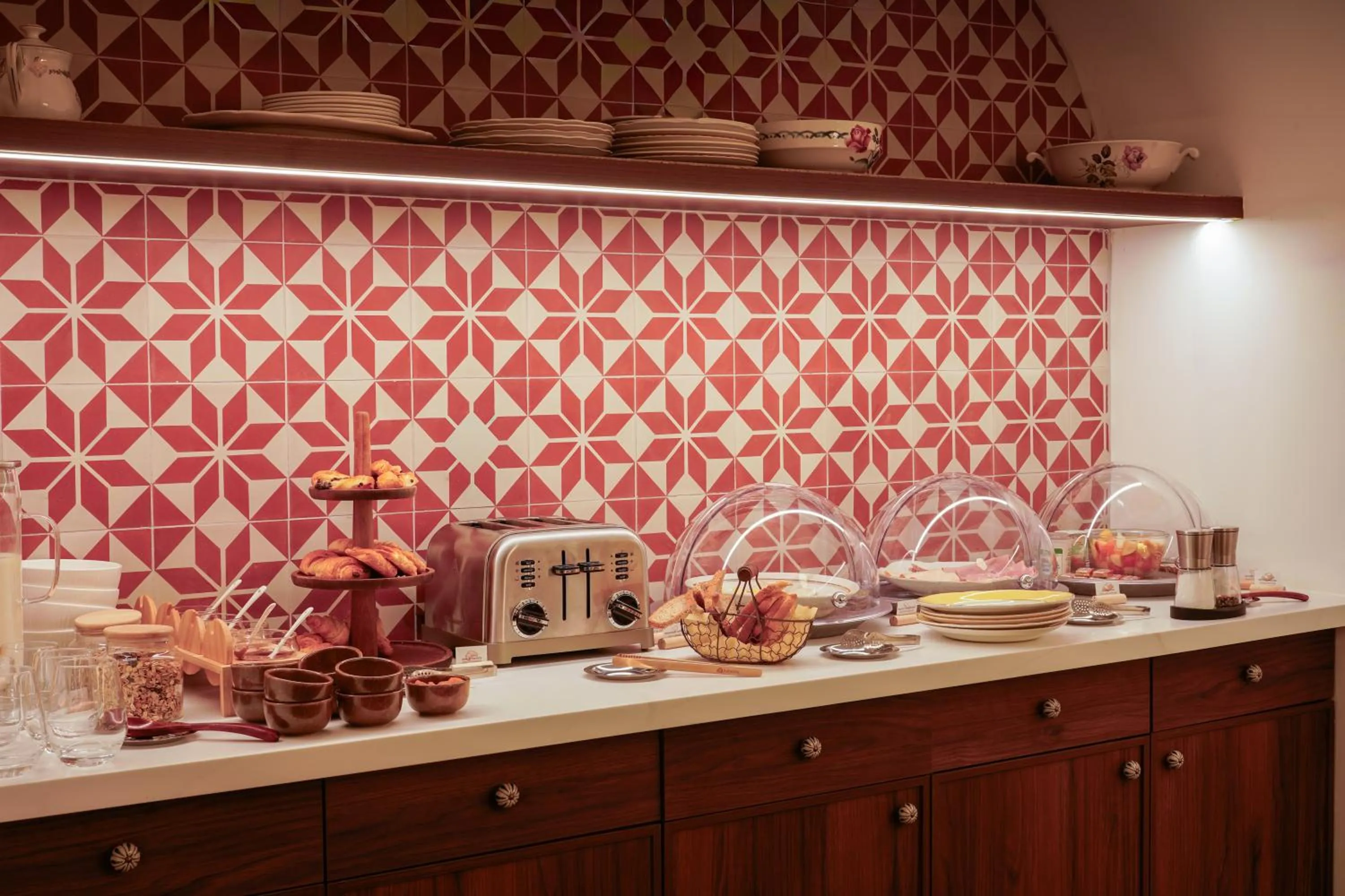 Food and drinks in Joli Môme