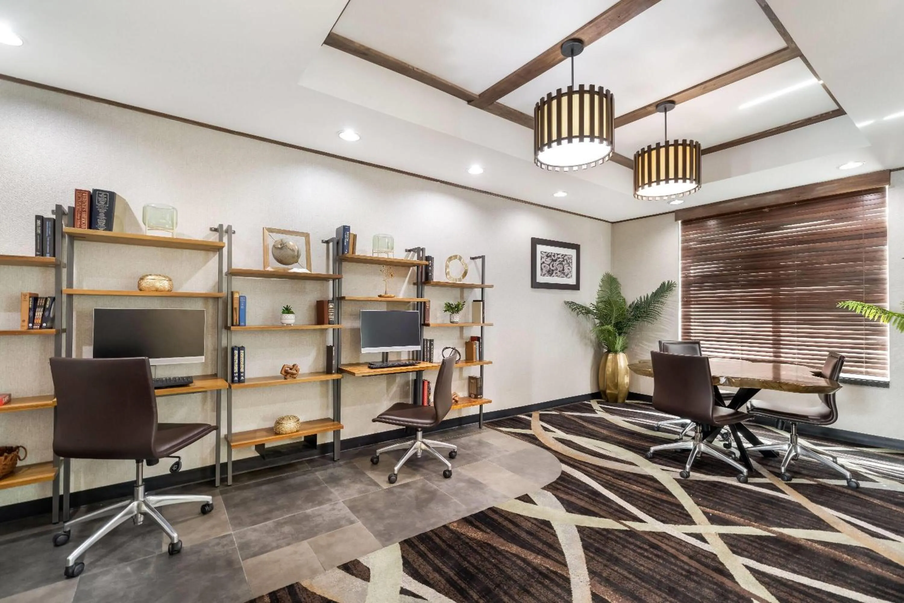 Business facilities in Wingate by Wyndham and Williamson Conference Center