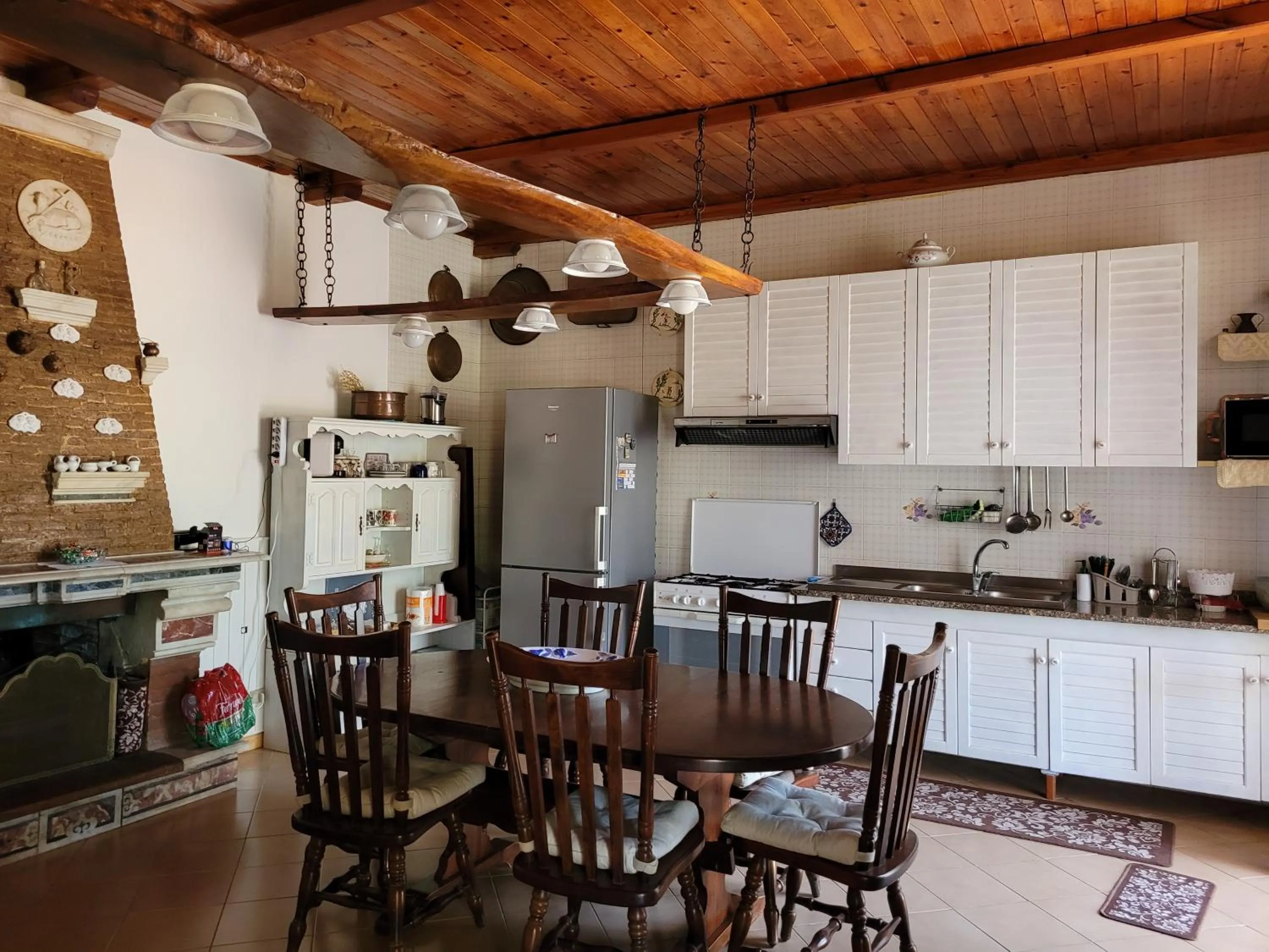 Communal lounge/ TV room in MONTEMAGNO