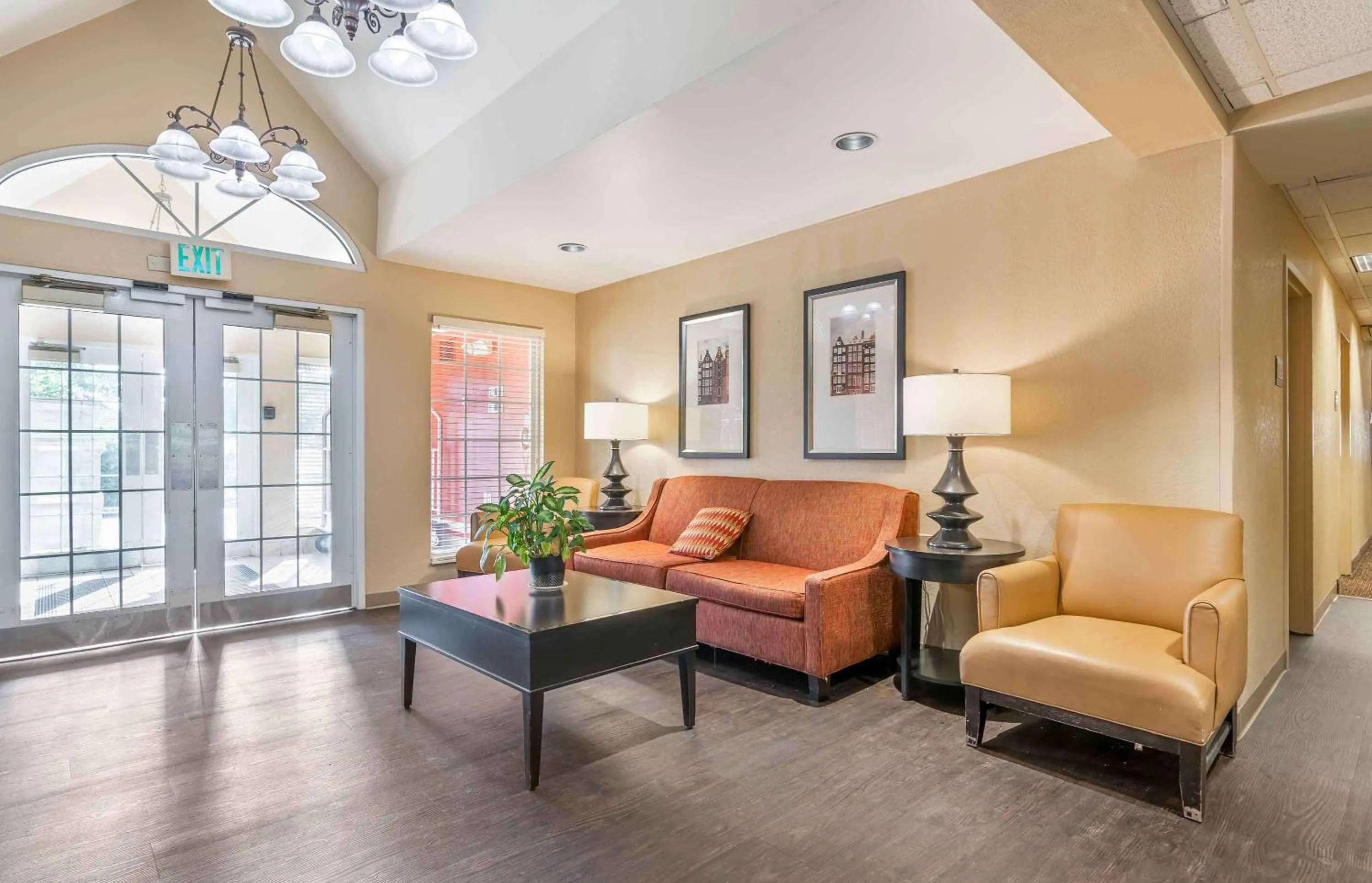 Lobby or reception in Extended Stay America Suites - Louisville - Alliant Avenue