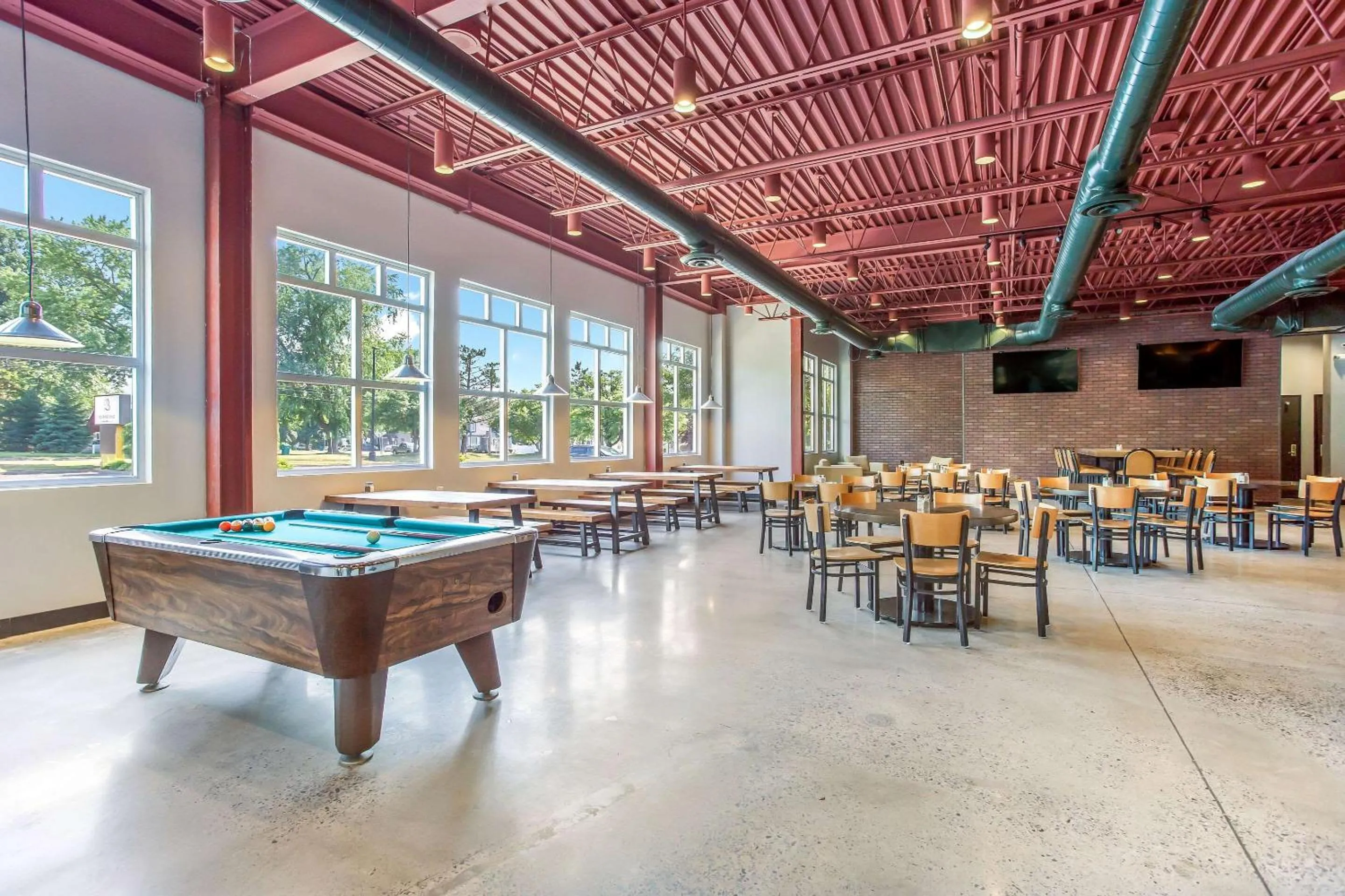 Restaurant/places to eat in Burrstone Inn, an Ascend Collection Hotel