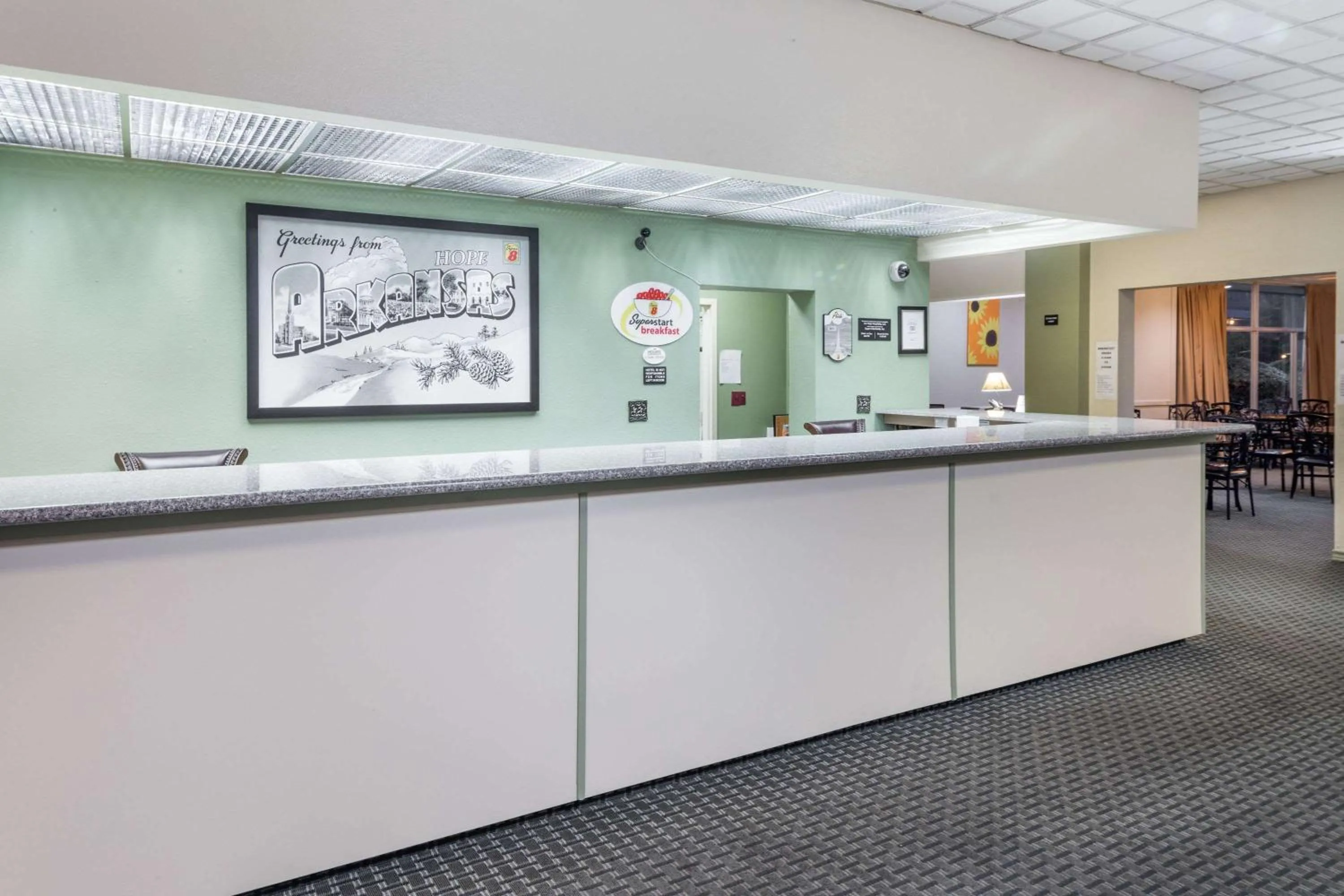Lobby or reception in Super 8 by Wyndham Hope