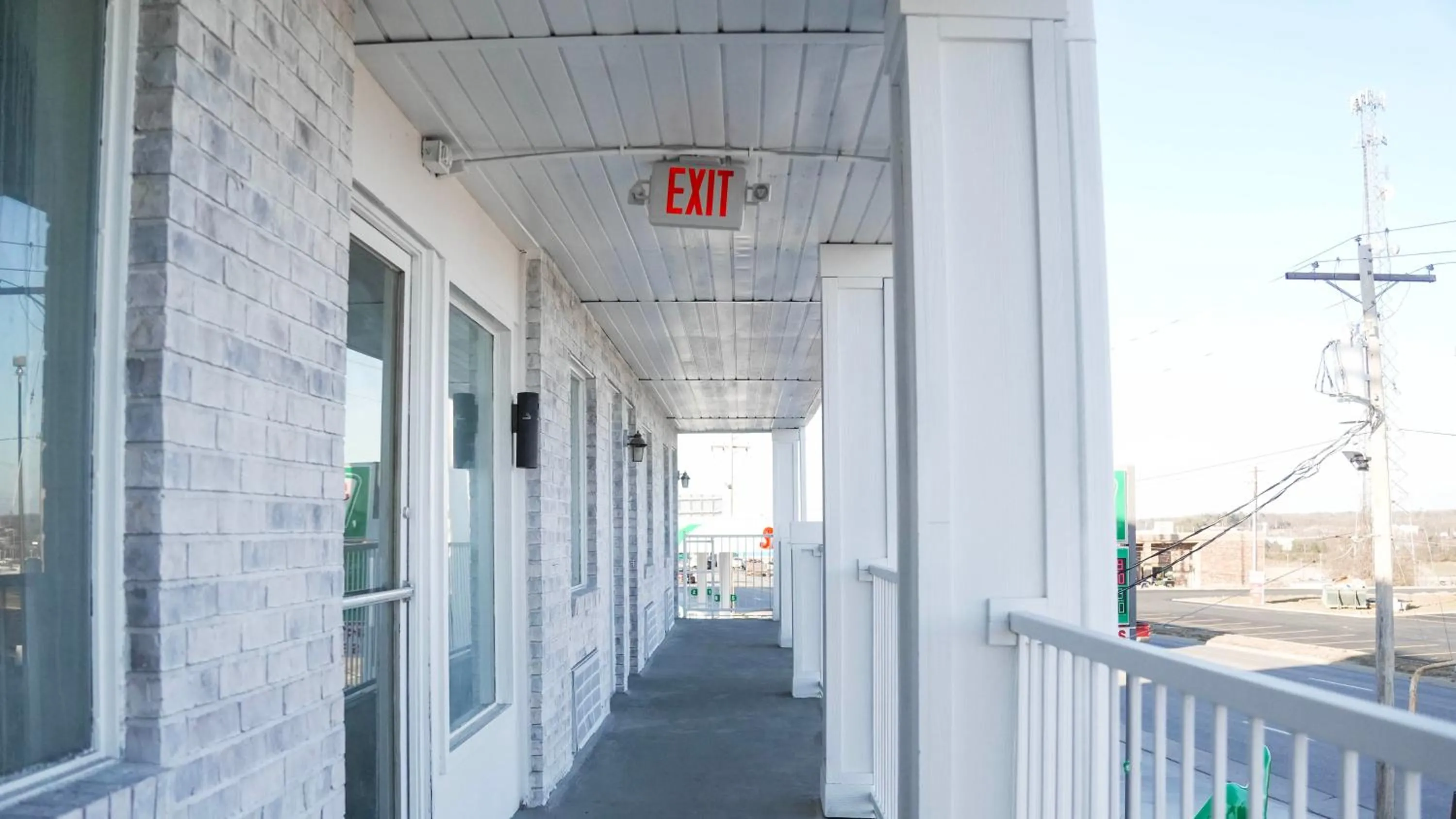 Facade/entrance in Motel 6-Rolla, MO