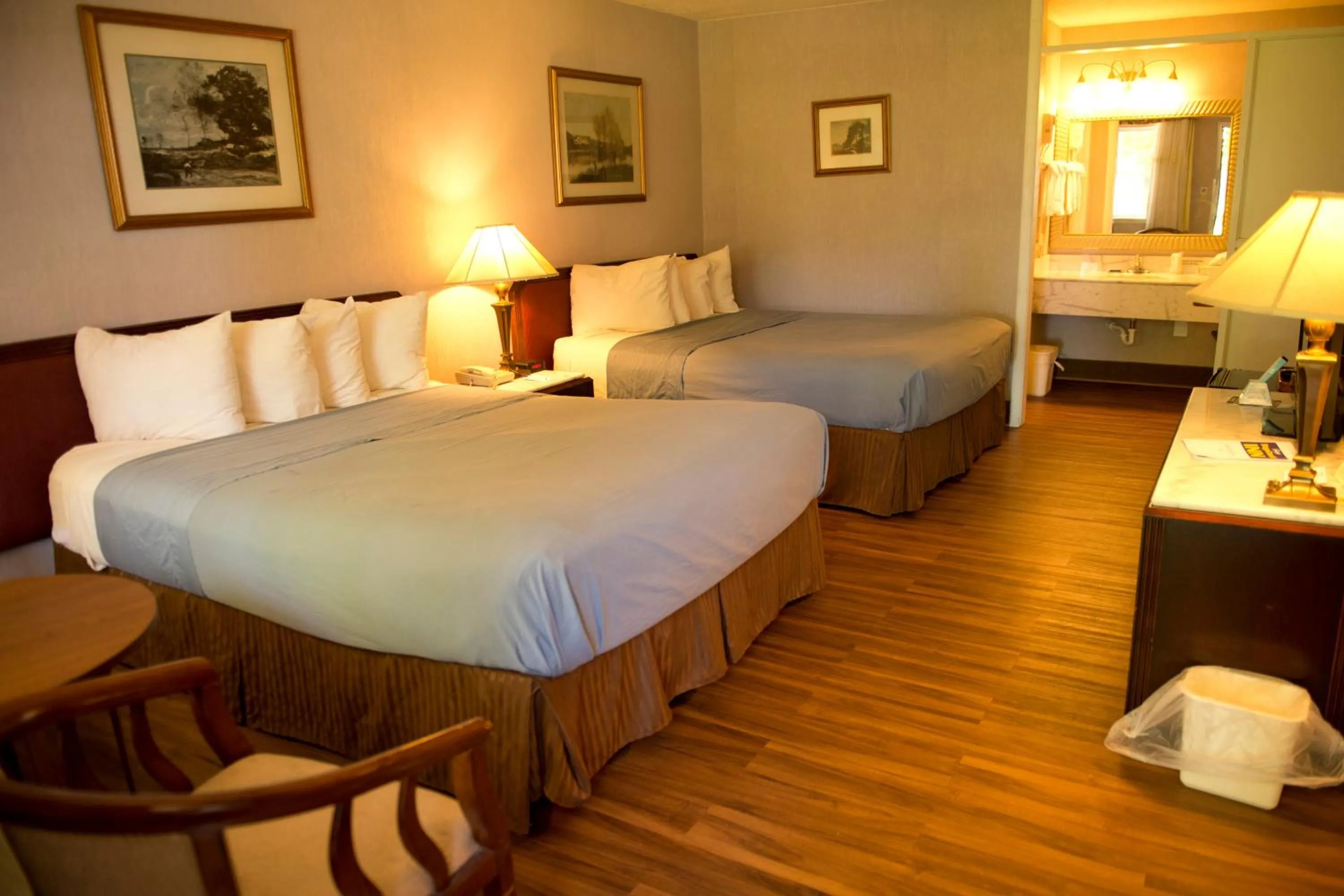 Bed in Travelodge by Wyndham Ogallala