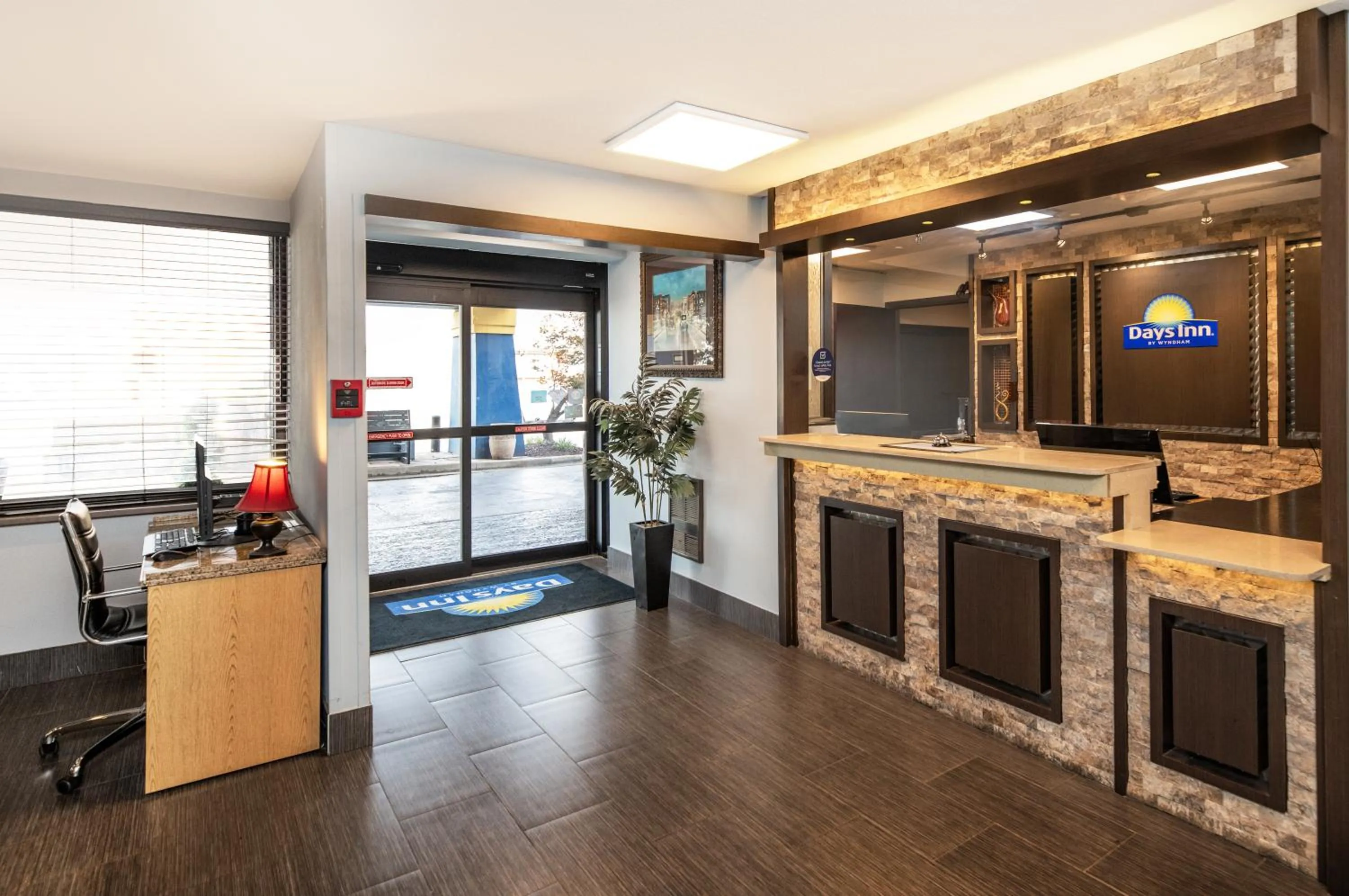 Days Inn by Wyndham Fort Smith