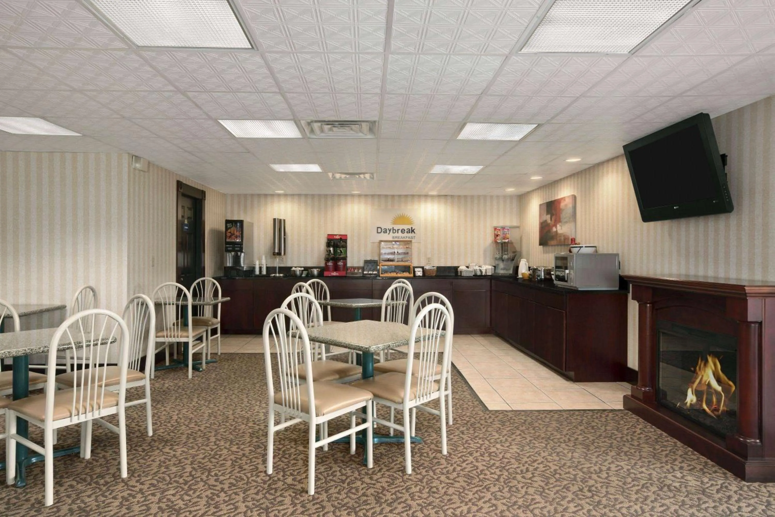 Restaurant/places to eat in Days Inn by Wyndham Grantville
