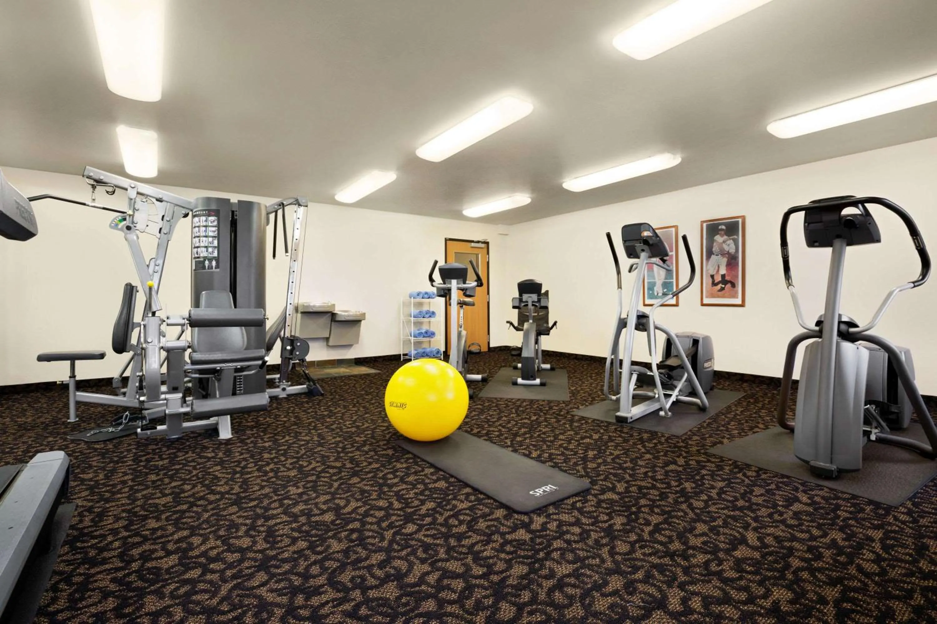 Fitness centre/facilities in Baymont by Wyndham Fremont
