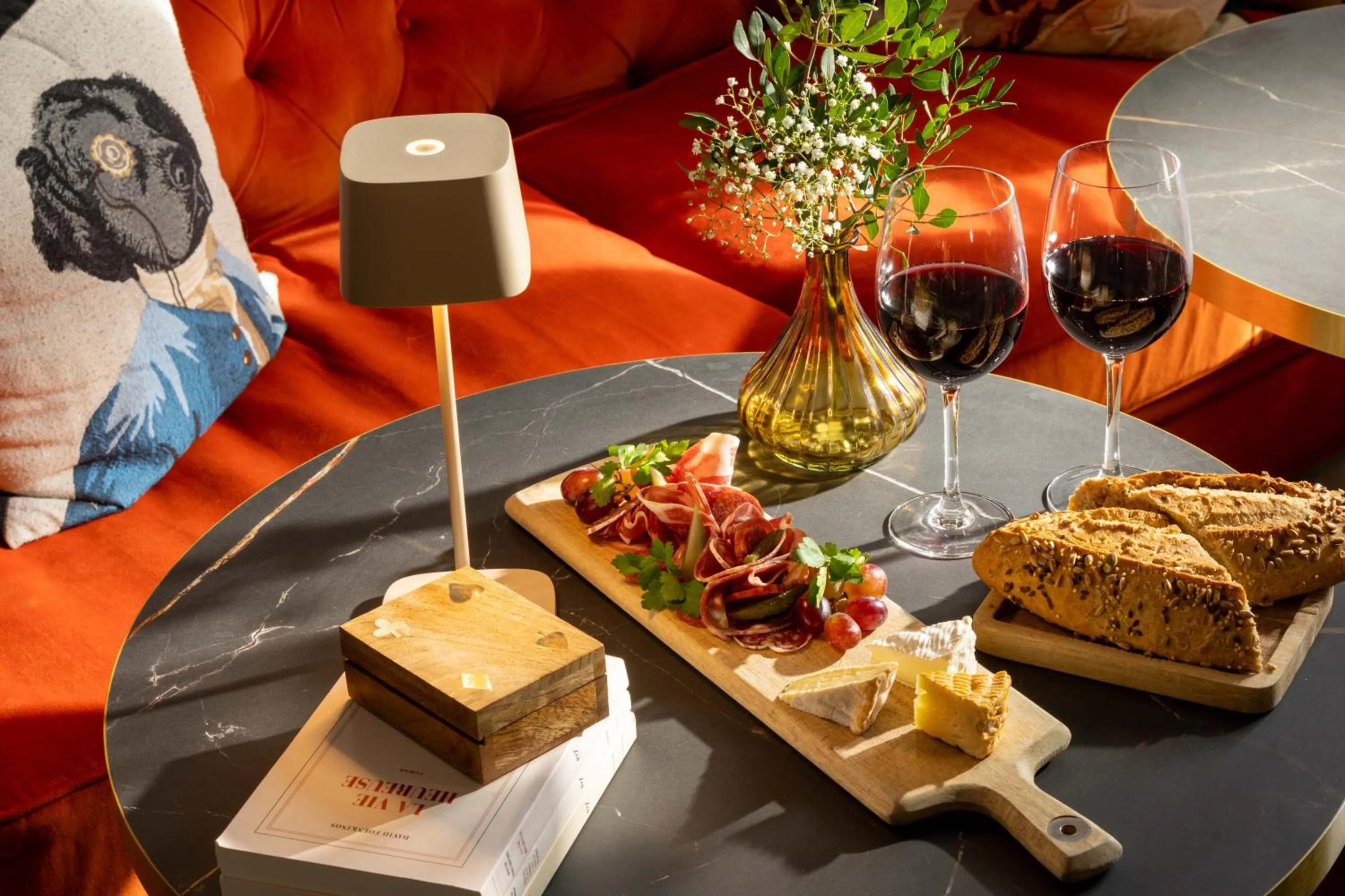 Lounge or bar in Château Saint Gilles - Bayeux