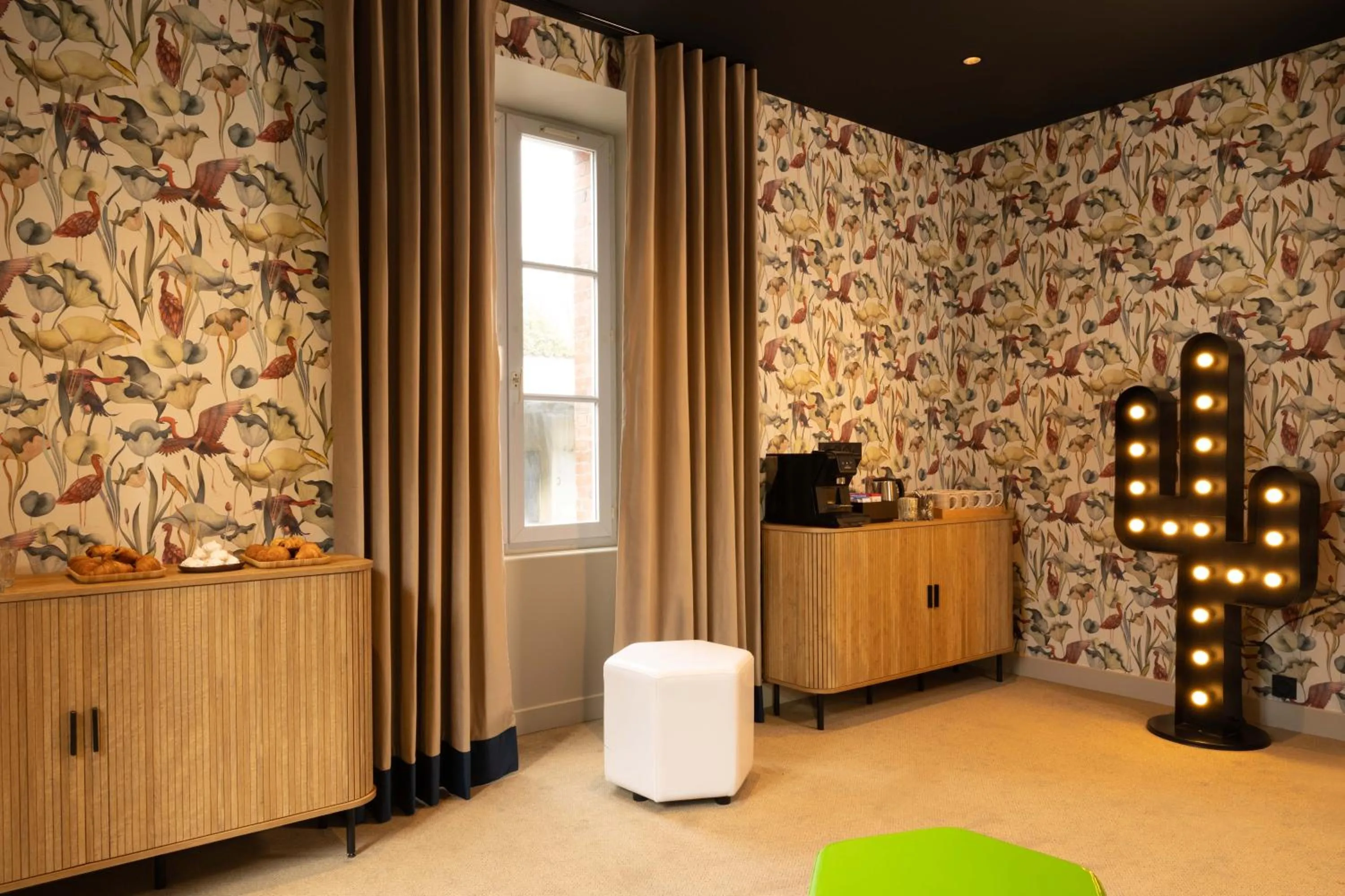 Meeting/conference room in Château Saint Gilles - Bayeux