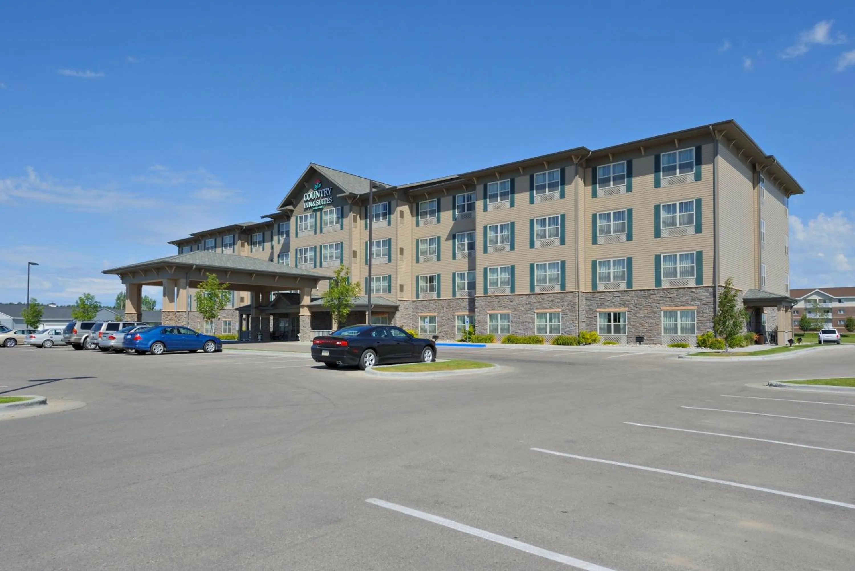 Facade/entrance in Country Inn & Suites by Radisson, Grand Forks, ND