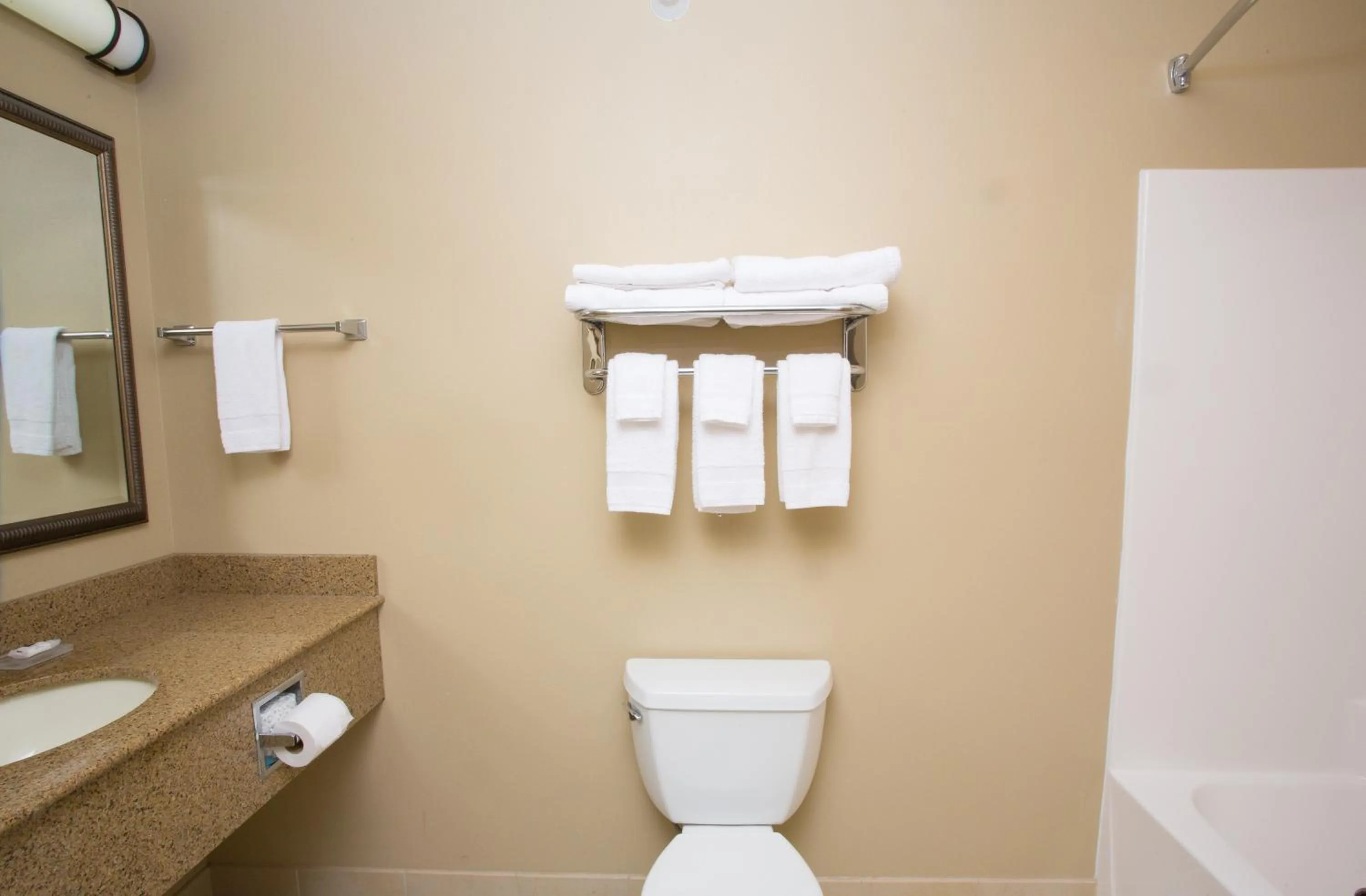 Country Inn & Suites by Radisson, Grand Forks, ND