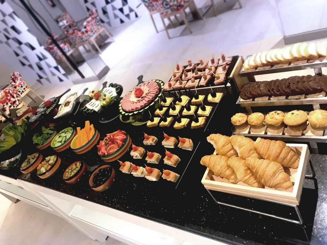 Food and drinks in Ewaa Express Hotel - Buraydah