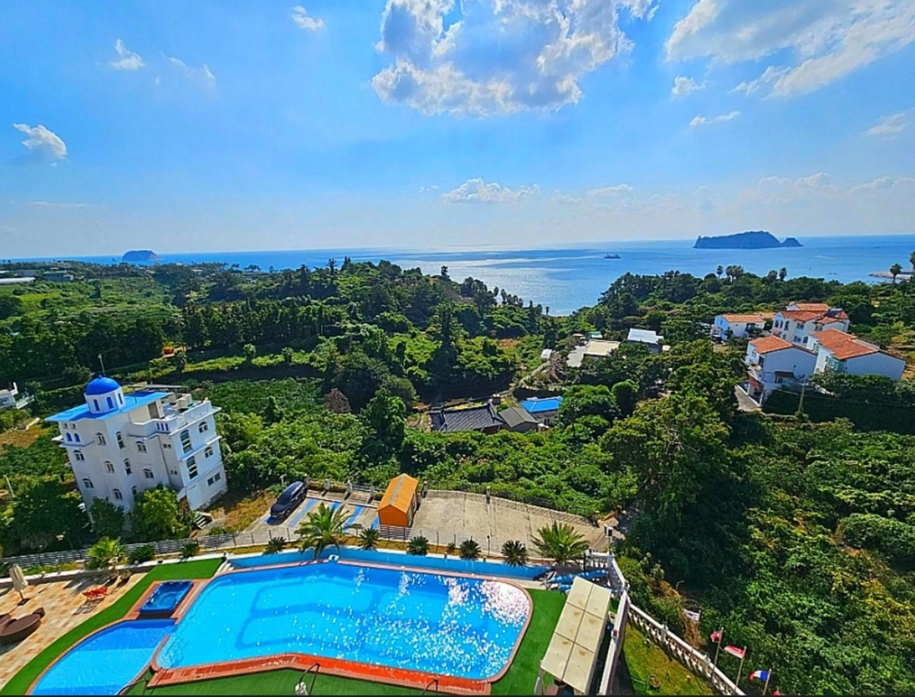 Sea view in GoldOne Hotel & Suites