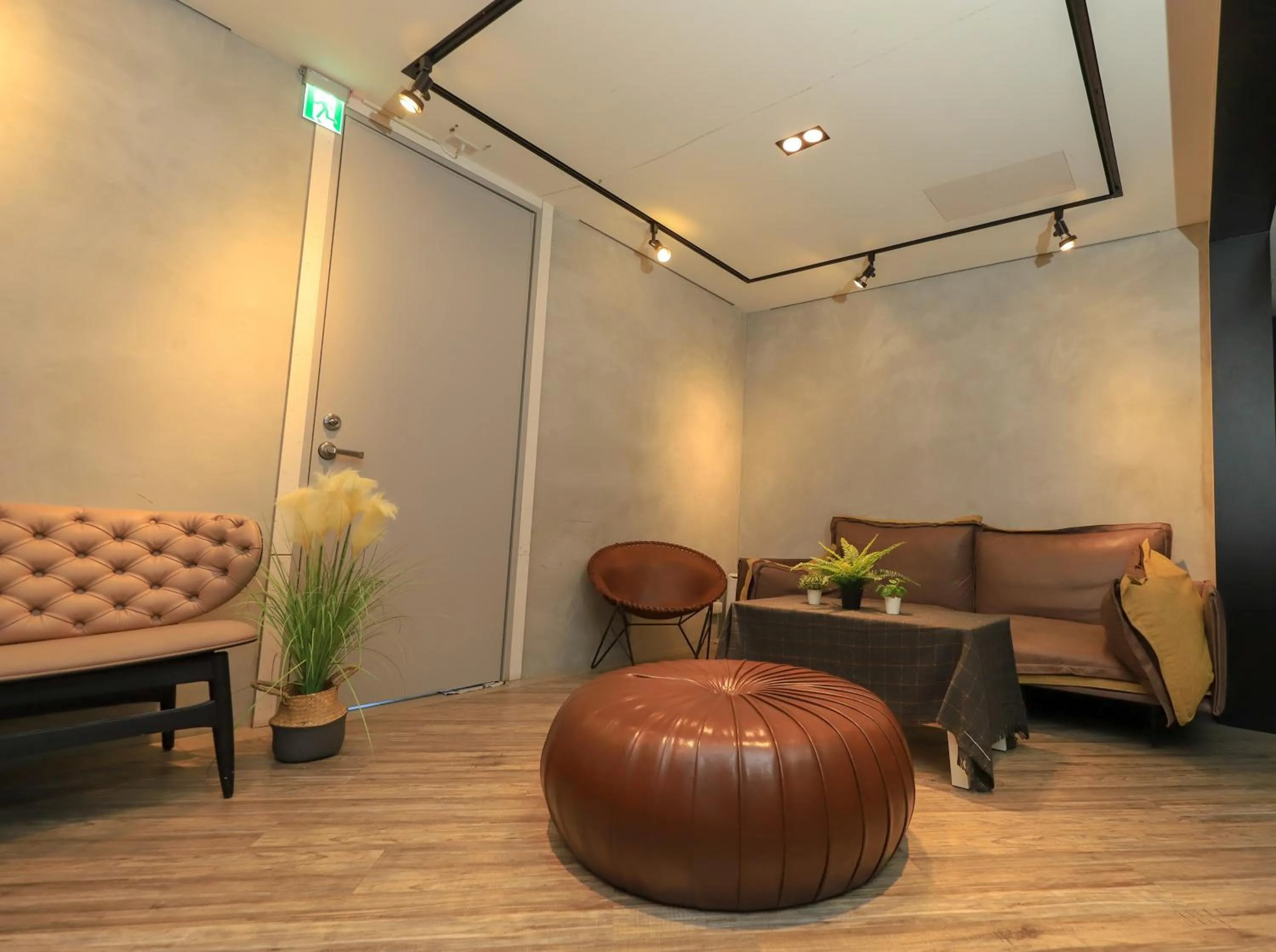 Lounge or bar in Easylazy Inn