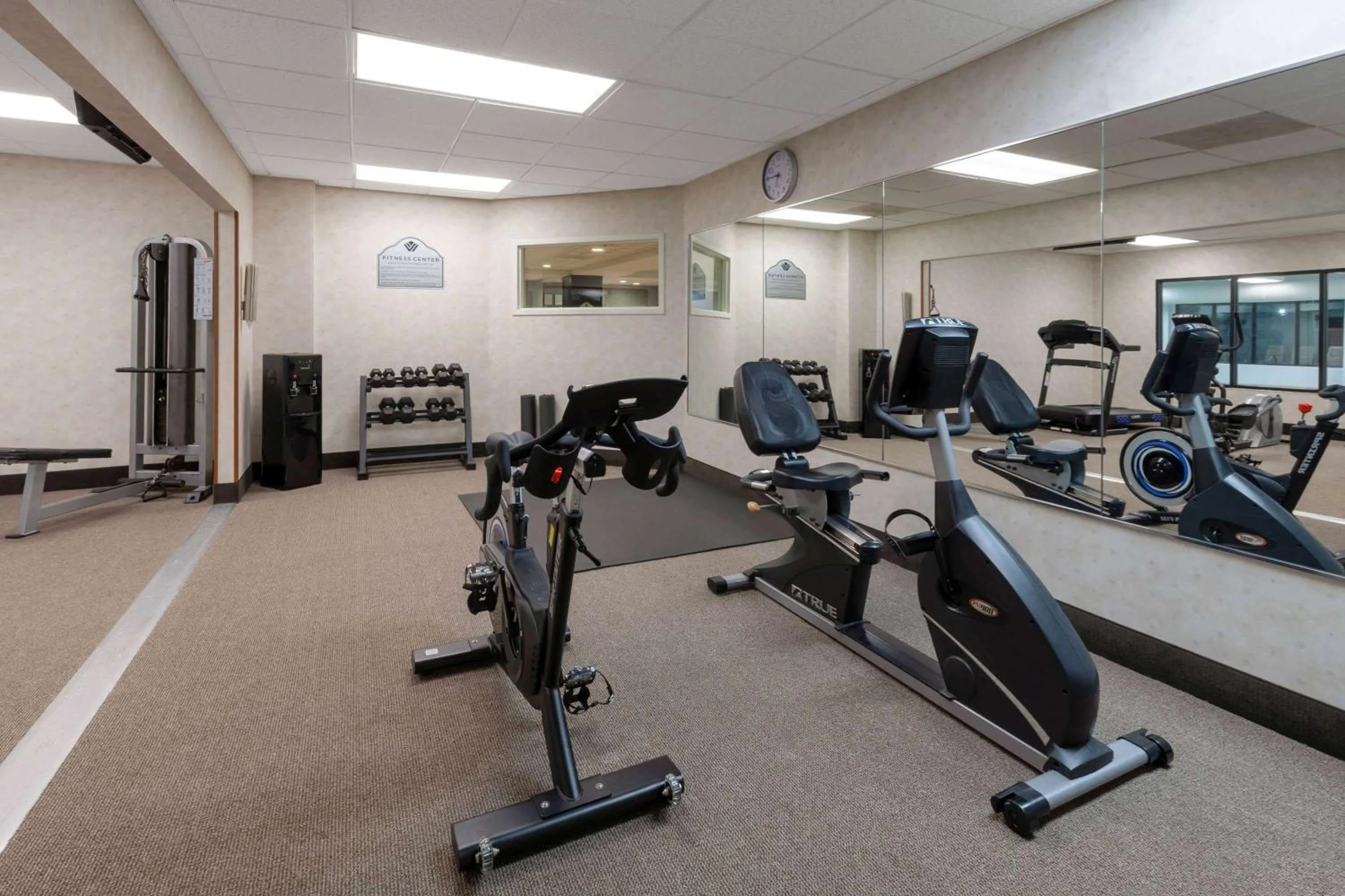 Fitness centre/facilities in Wingate by Wyndham Erie