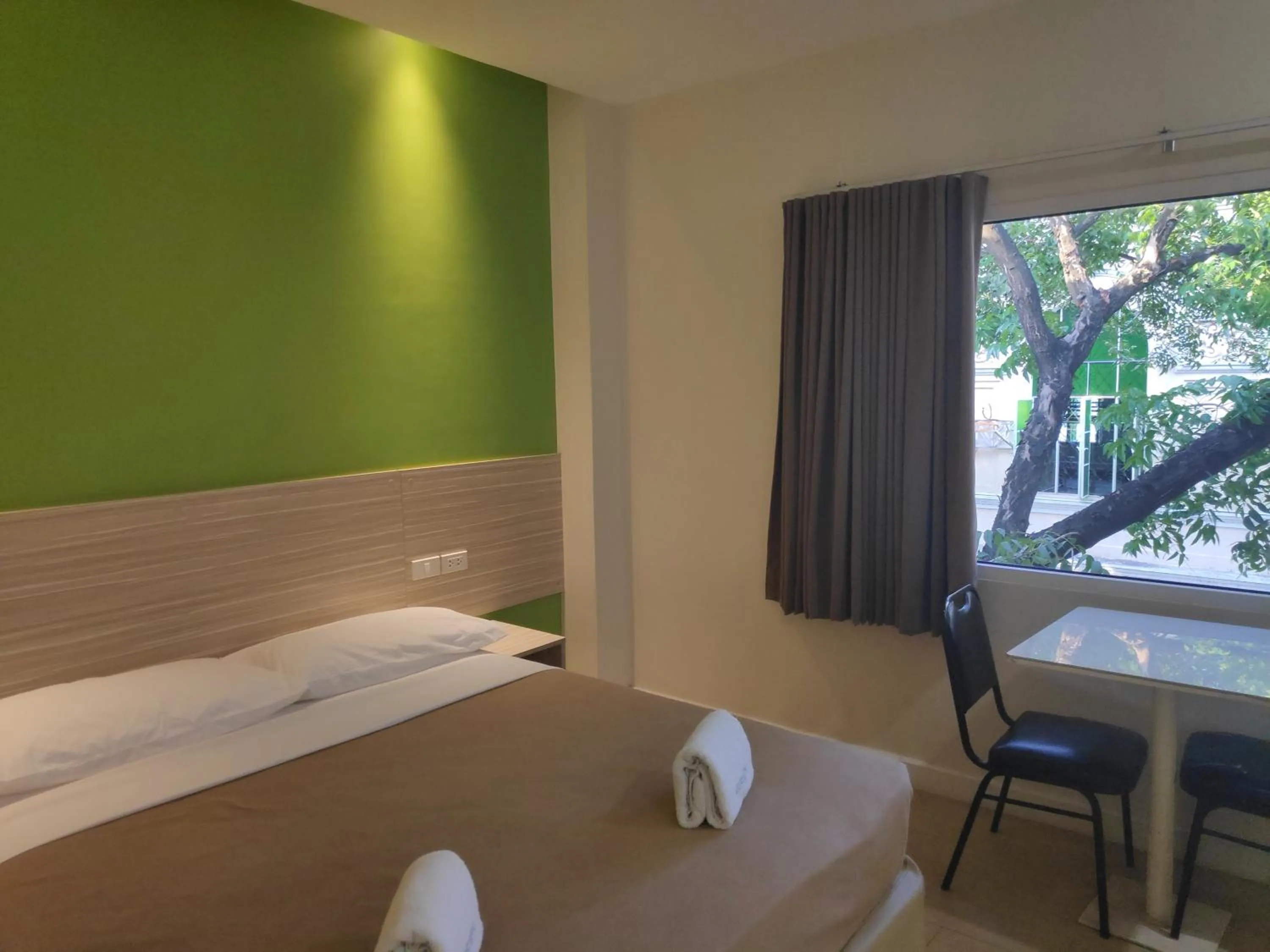 Bed in Westpoint Hotel