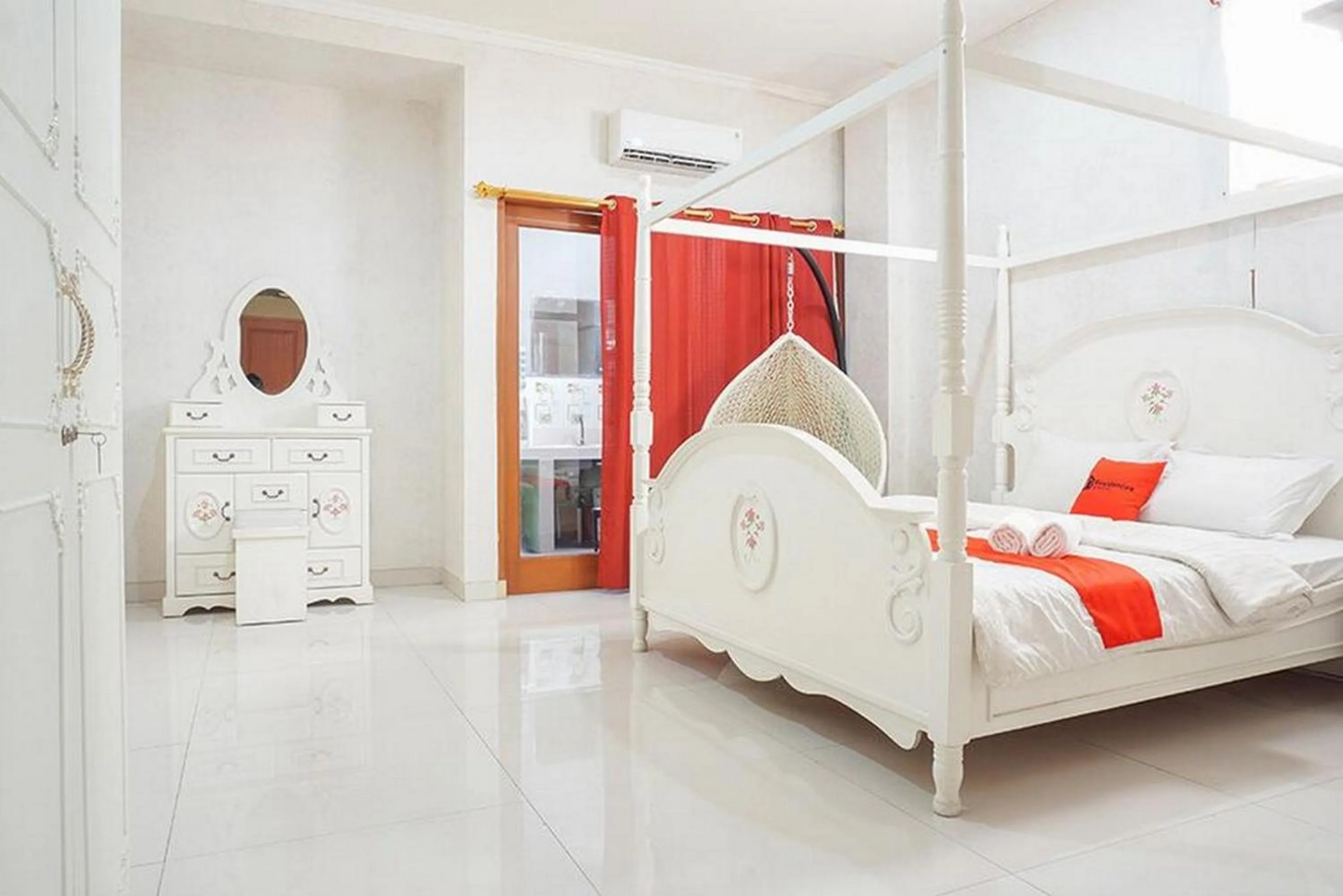 Bedroom, Bed in RedDoorz near Kemang Square