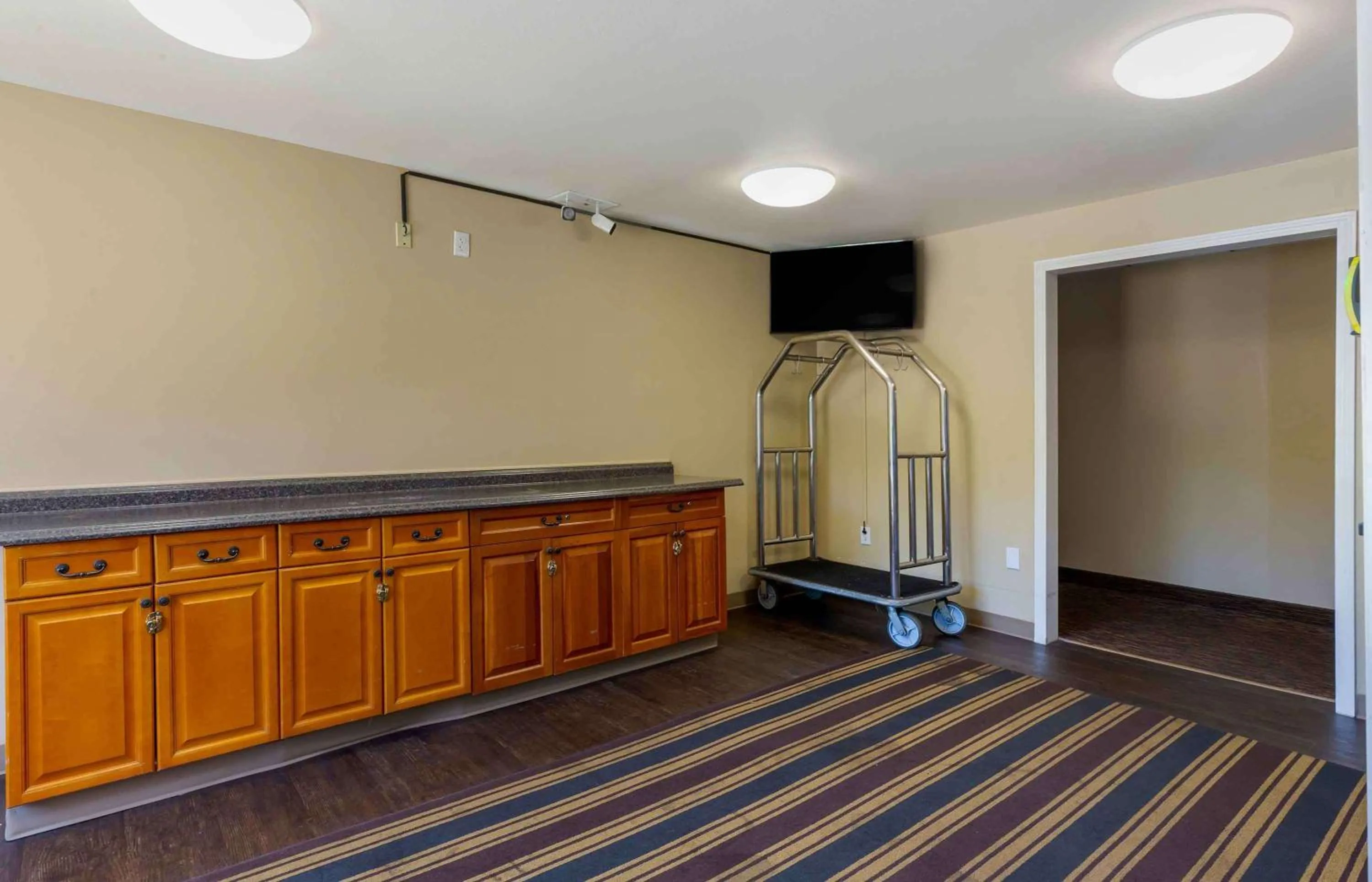 Property building in Extended Stay America Suites - Boston - Woburn