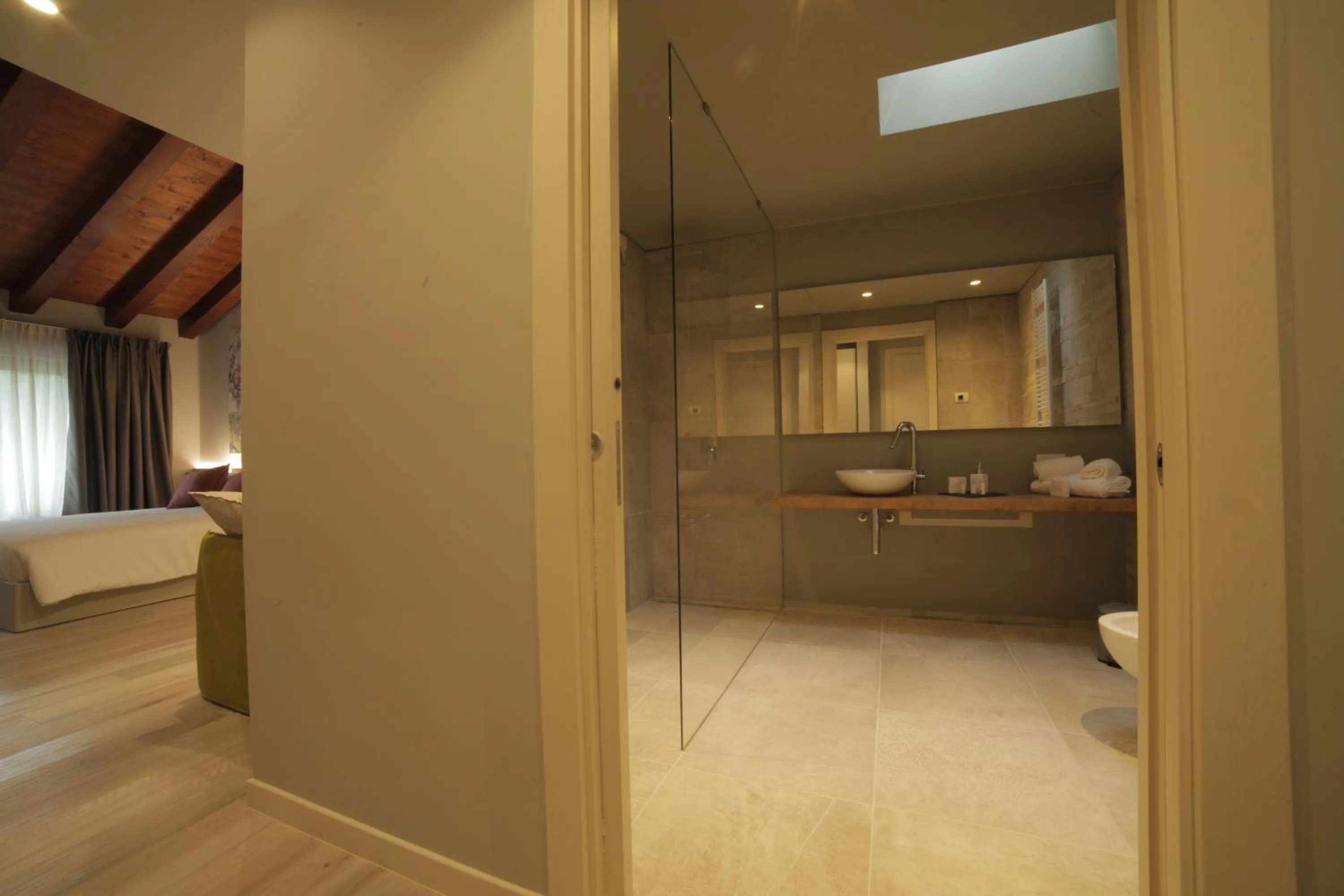 AGRITURISMO ACINATICO WINE RELAIS