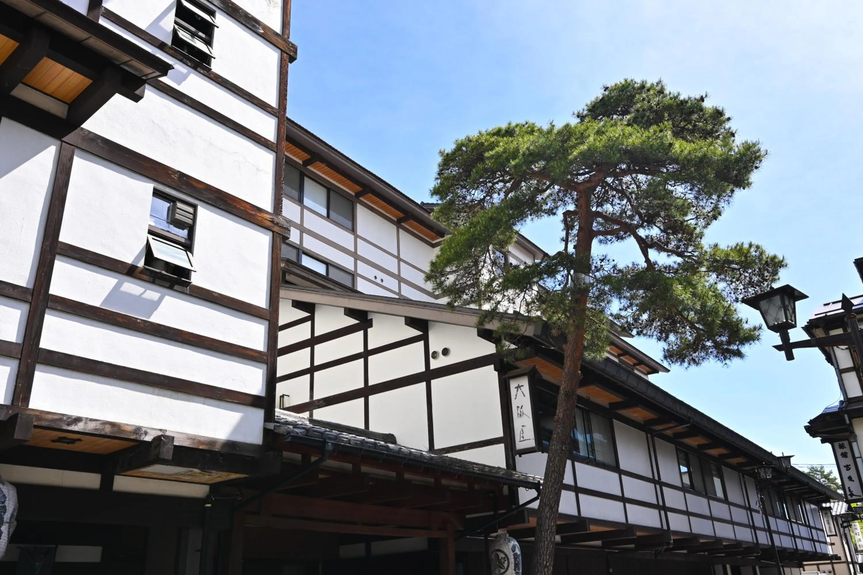 Property building in Osakaya Ryokan