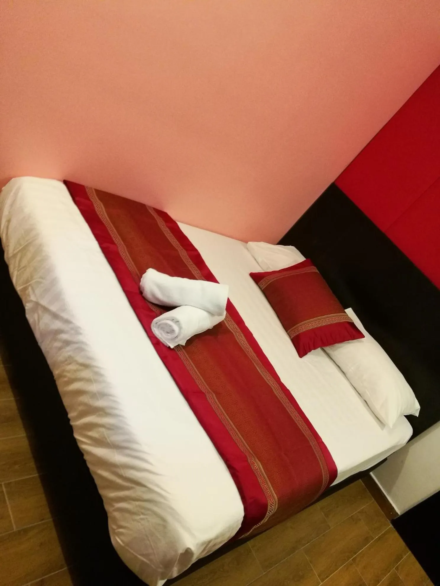 Bedroom, Bed in D'Spark Hotel Bayu