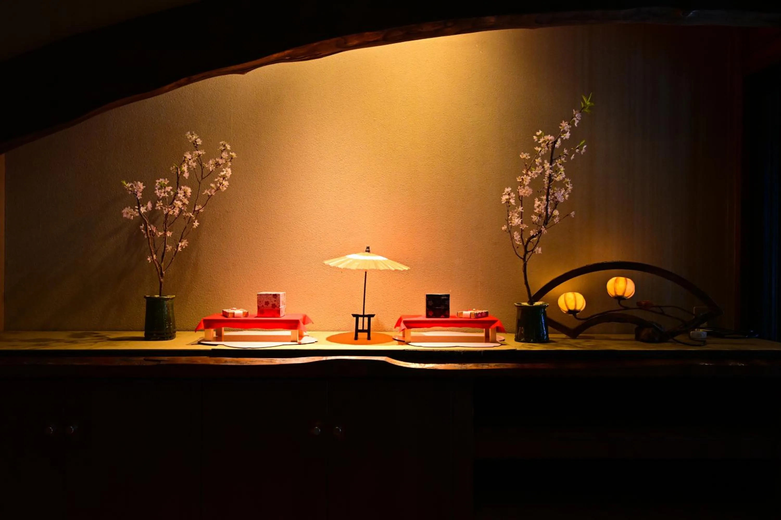 Decorative detail in Akari no Yado Okabe