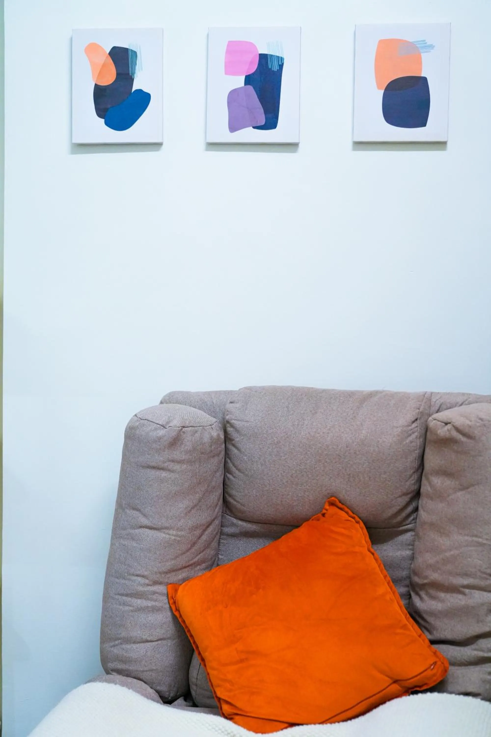 The City Flats Amorsolo