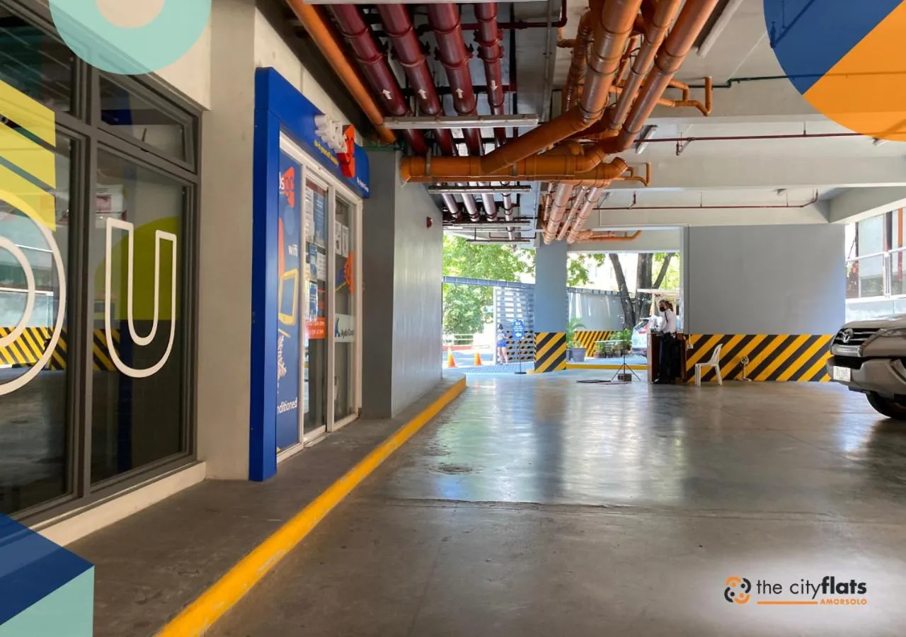 Property building in The City Flats Amorsolo