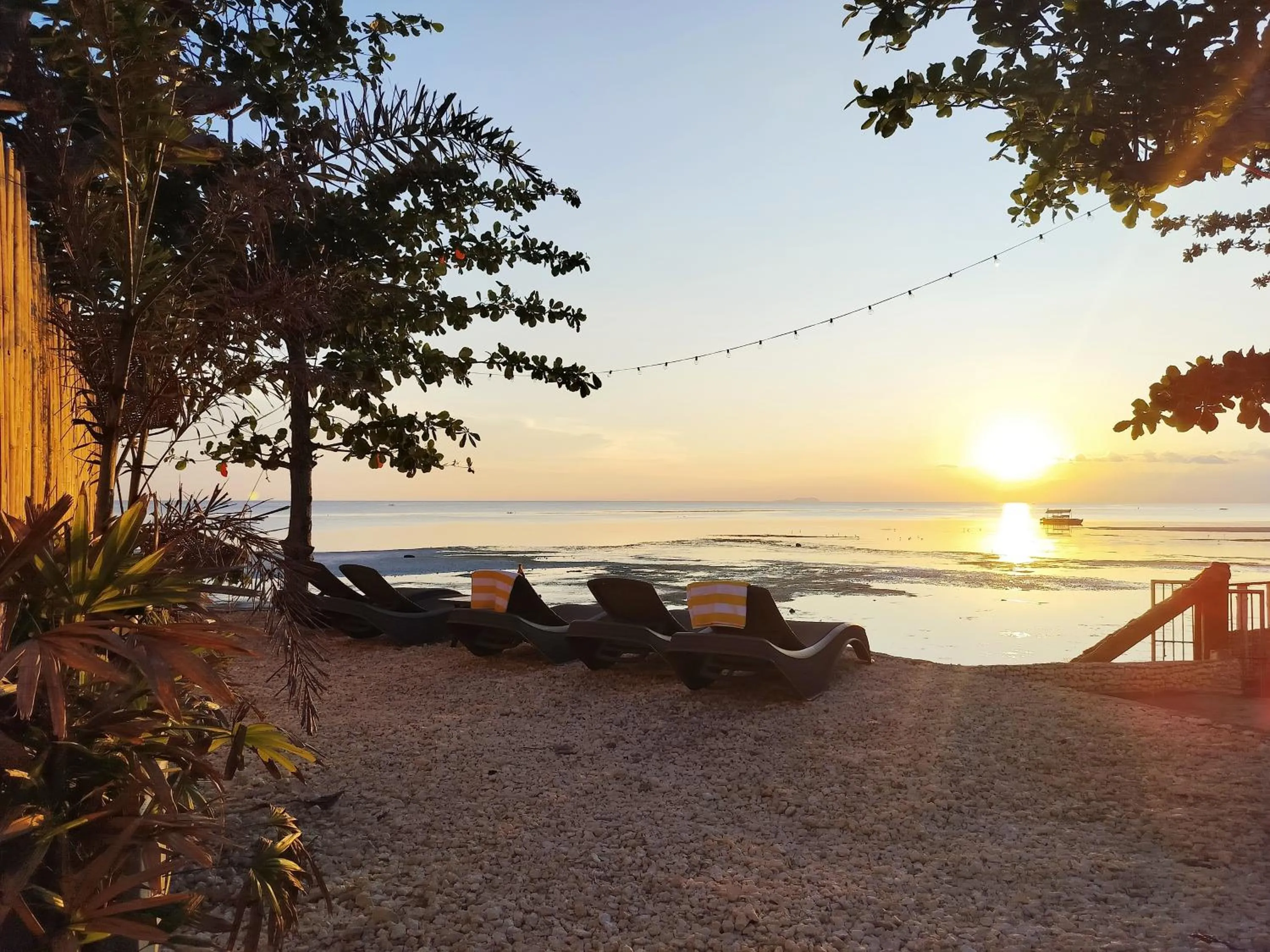 Day in Swakihan Guest House