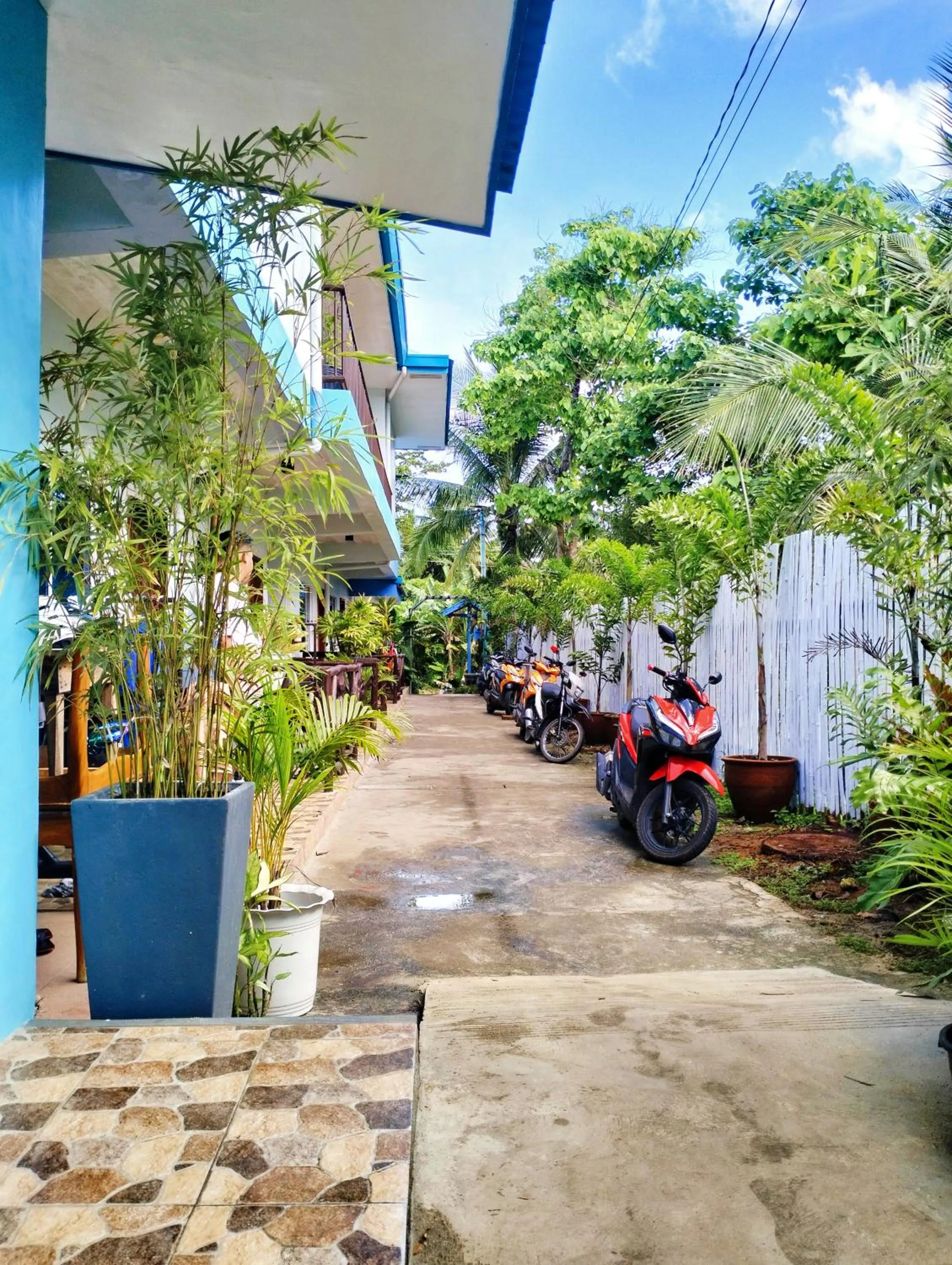 Property building in Swakihan Guest House