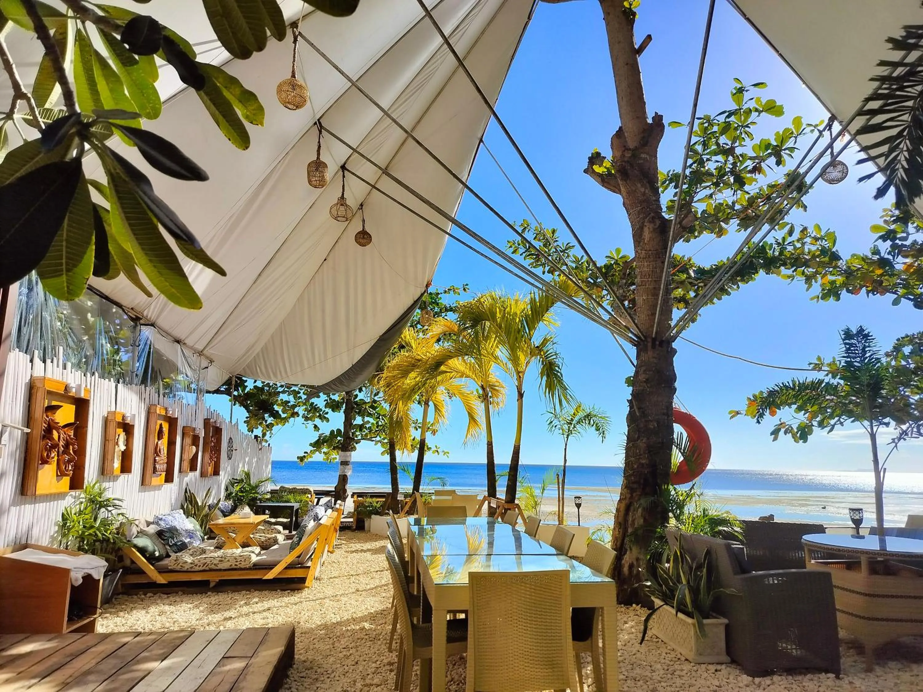 Property building in Swakihan Guest House