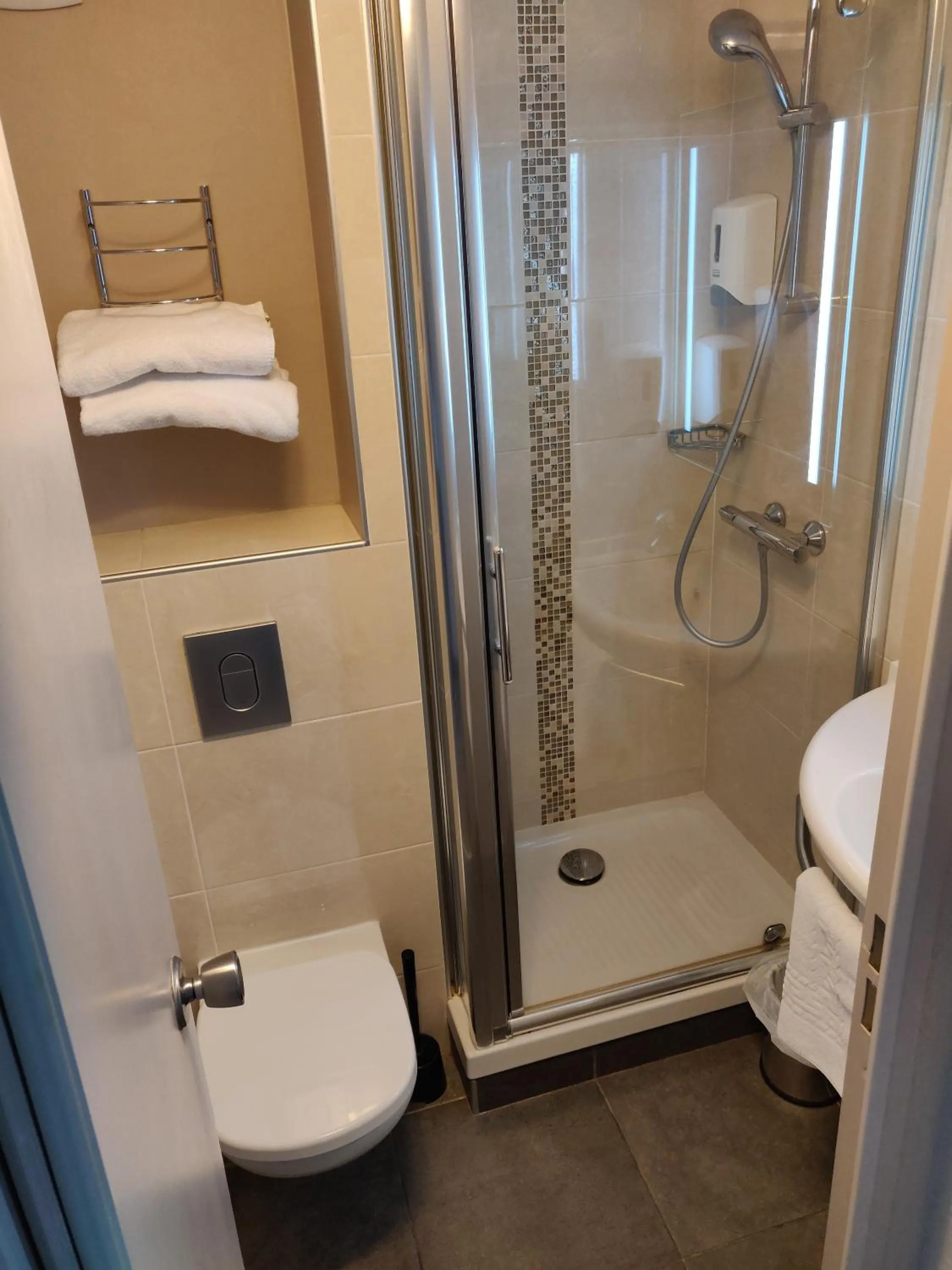 Other in ibis Styles Saint Brieuc Plerin