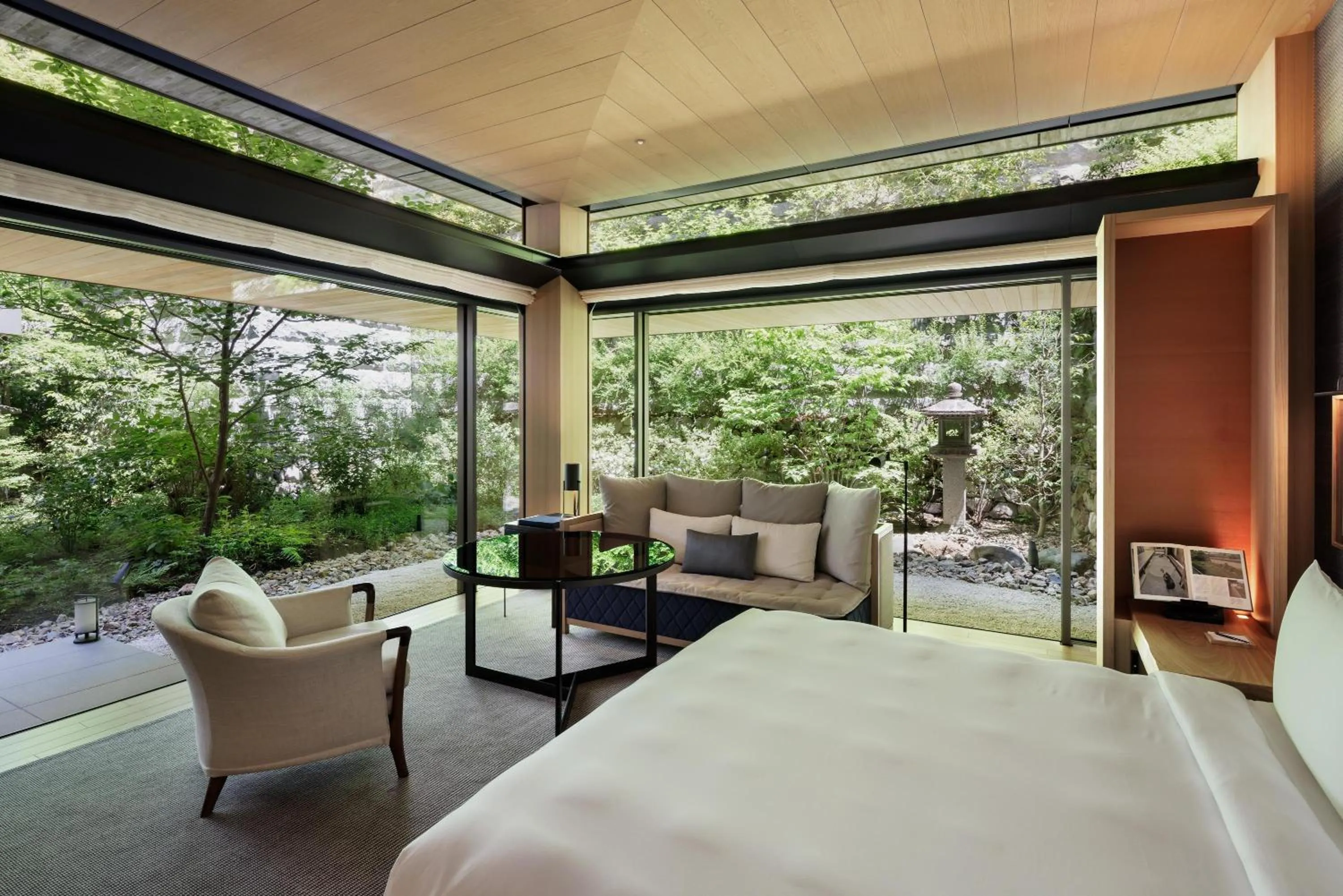 Bedroom, Bed in Park Hyatt Kyoto