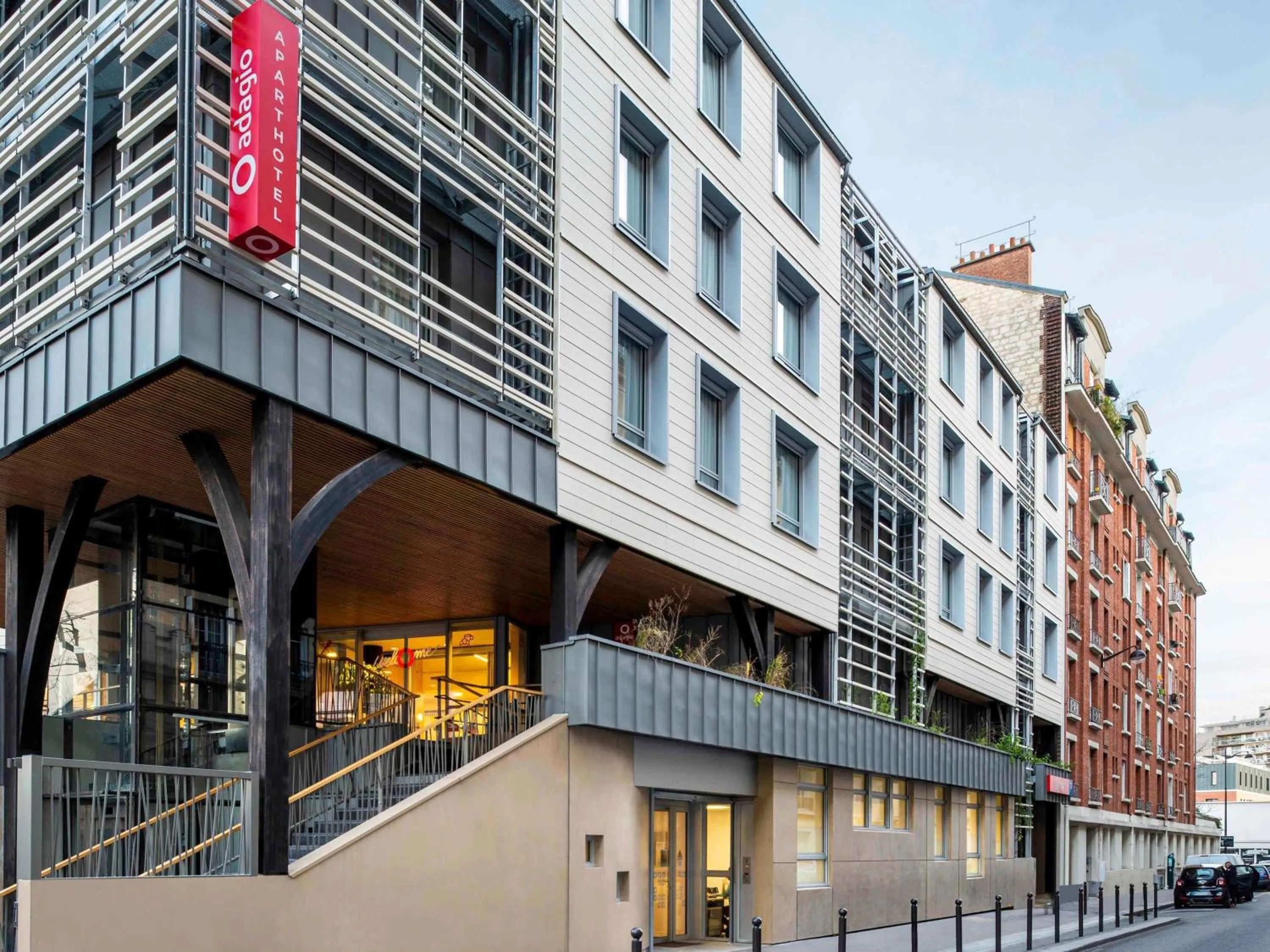 Property building in Aparthotel Adagio Paris Nation