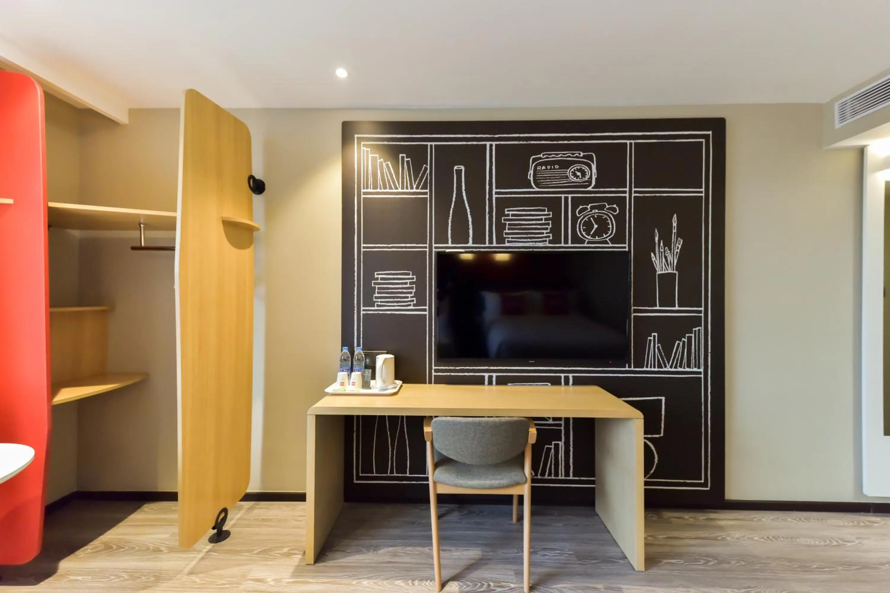 TV/Entertainment Center in Ibis Guangzhou Pazhou International Exhibition Center Hotel