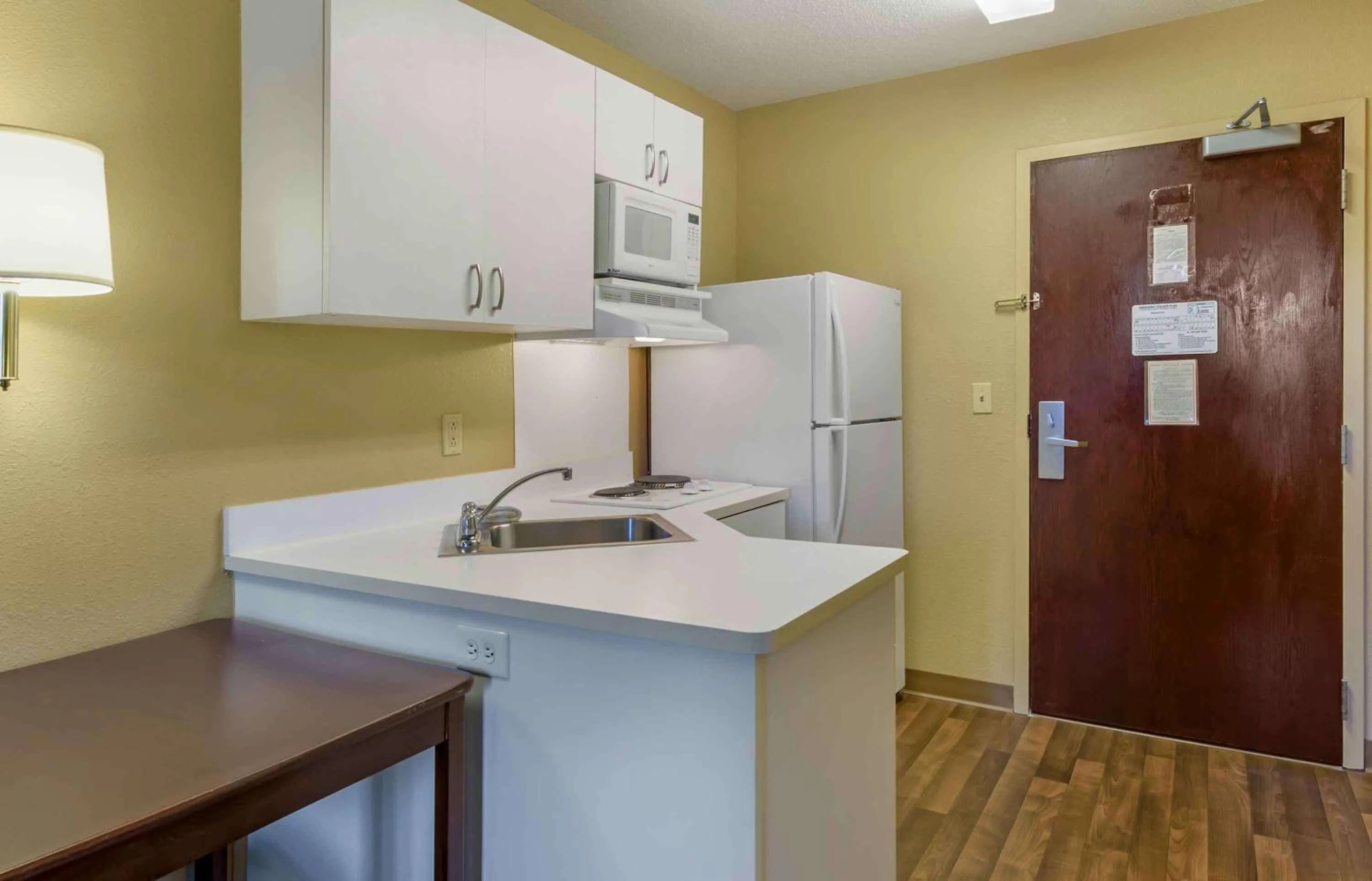 Bedroom in Extended Stay America Suites - Lynchburg - University Blvd